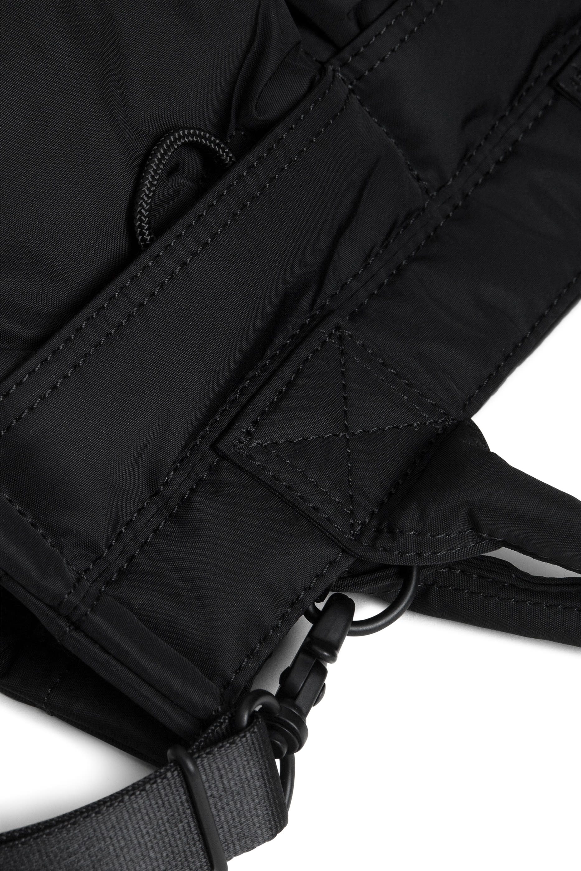 حقيبة يد سنسيس