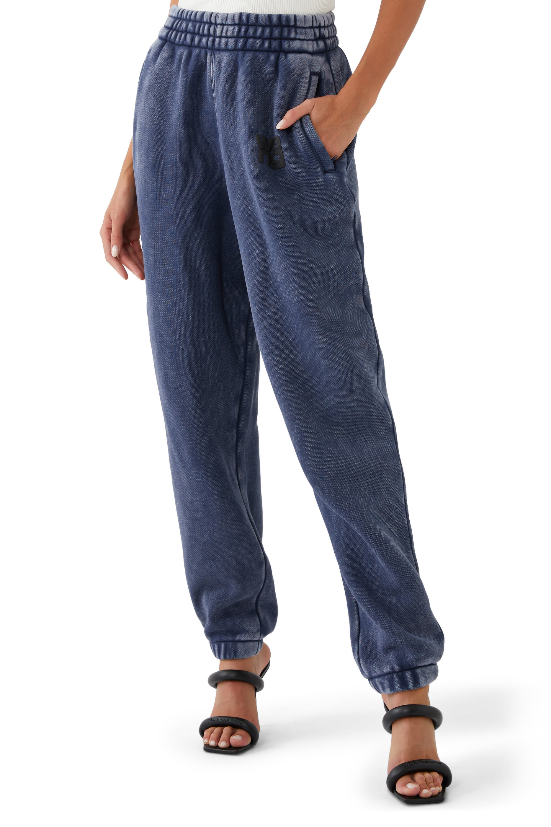 بنطال رياضي بشعار الماركة بتصميم منفوخ