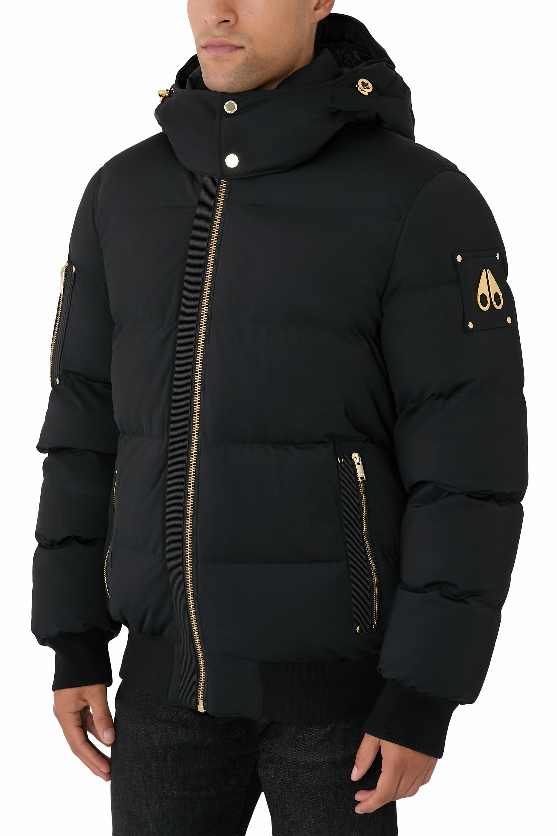 جاكيت بومبر ستاغ مبطن بالزغب بحافة فرو