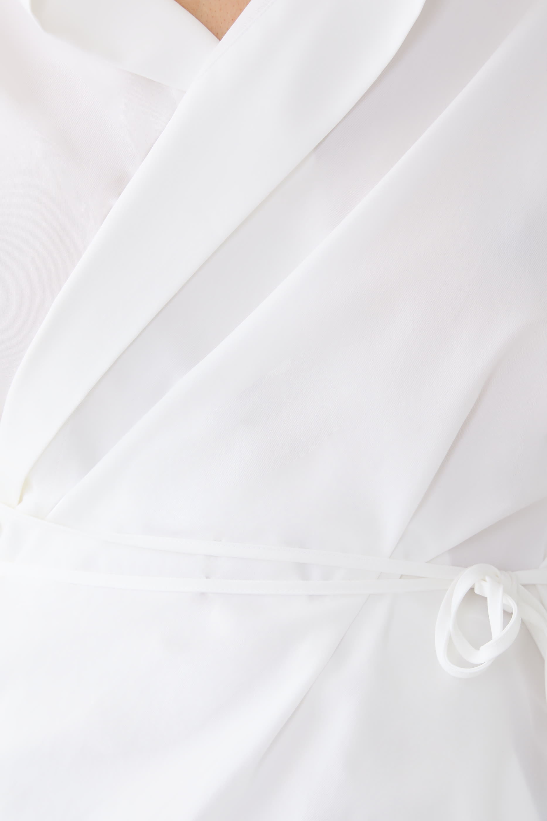 قميص لوف ريفيزيتد