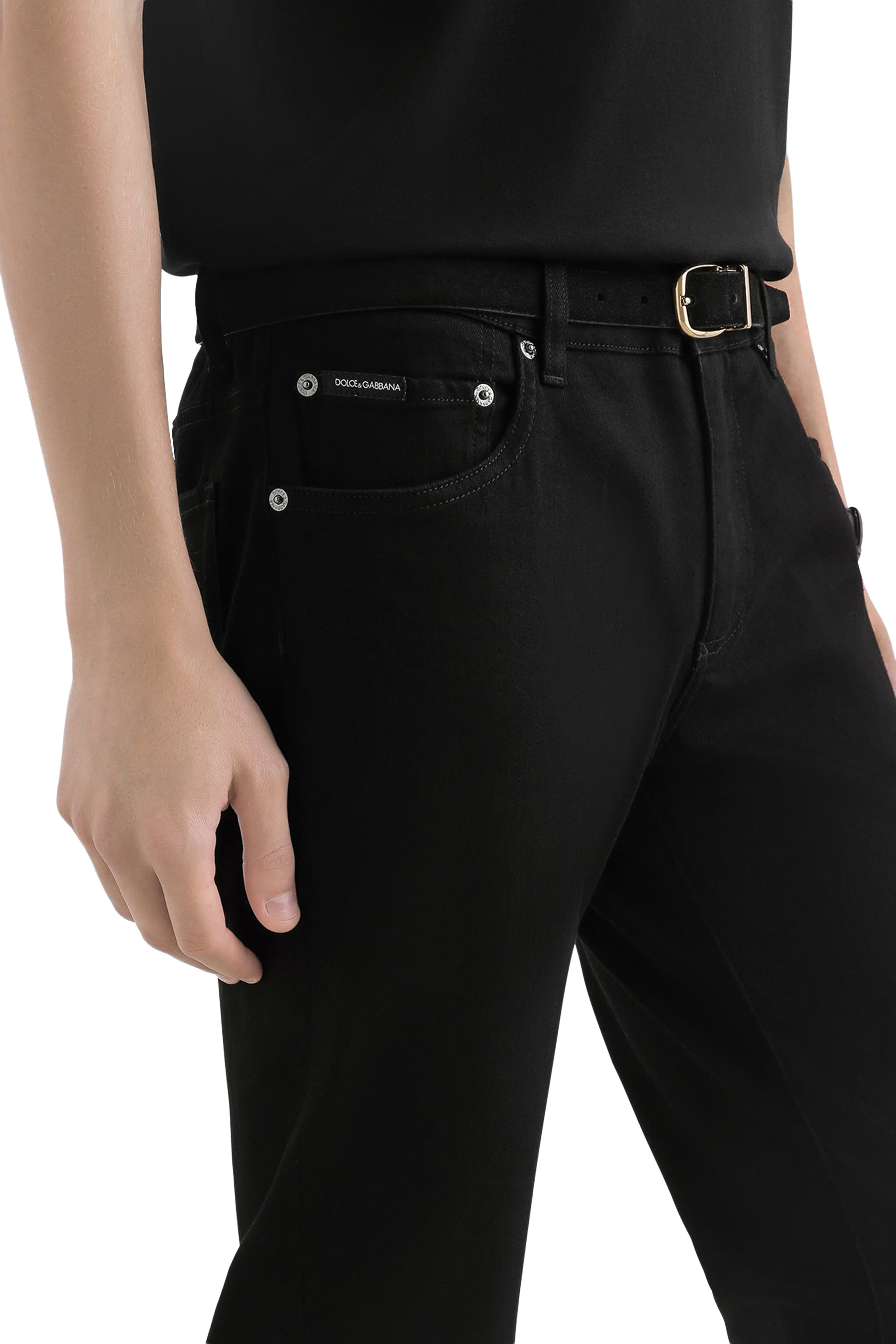 بنطال جينز بقصة ضيقة مطاطي