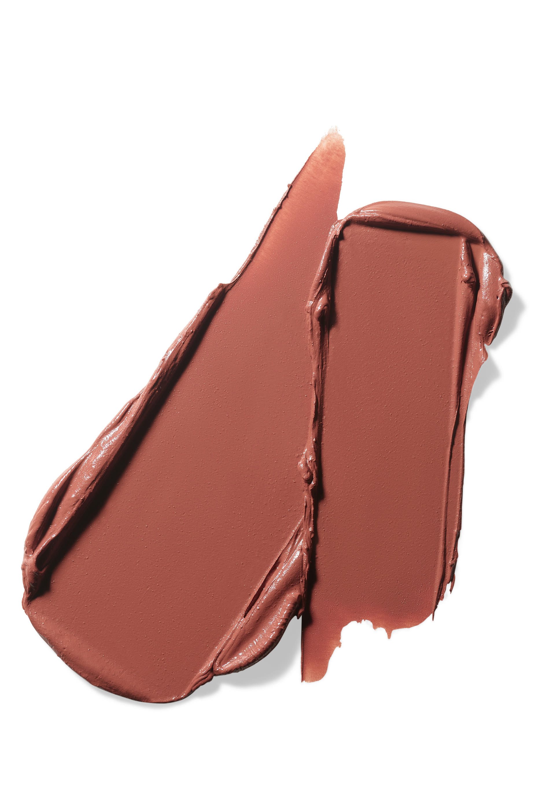 أحمر شفاه غير لامع