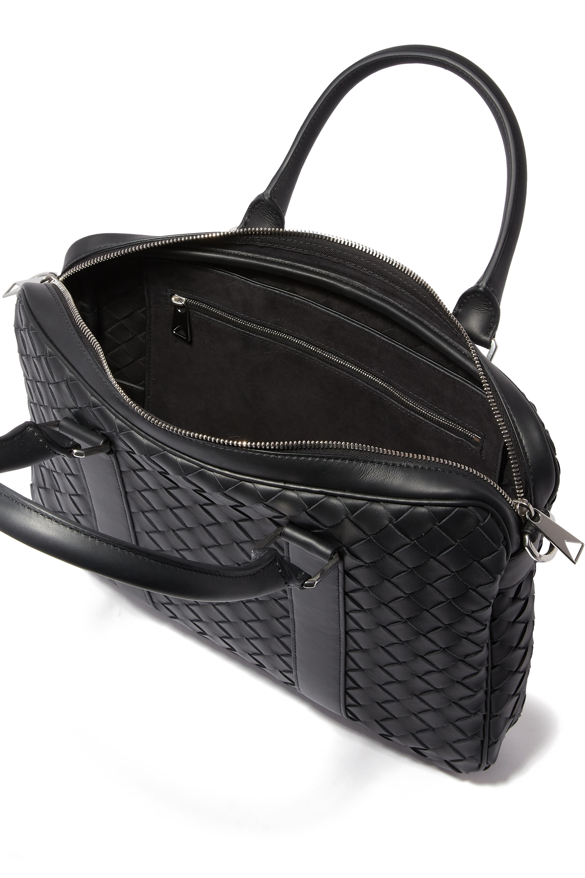 حقيبة رسمية كلاسيكية بتصميم مجدول