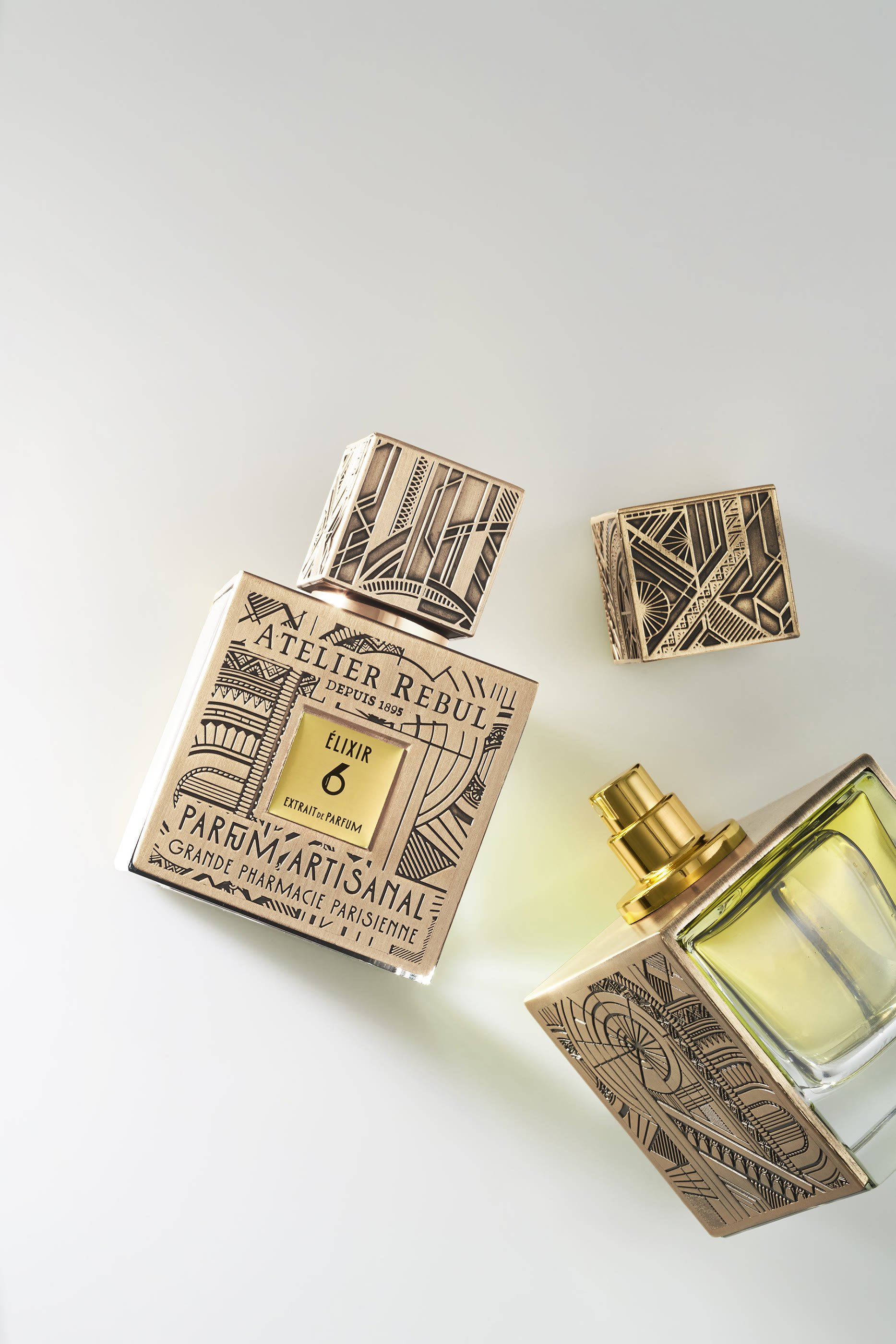 عطر مركز نمبر 6 إلكسير أرتيسنيل