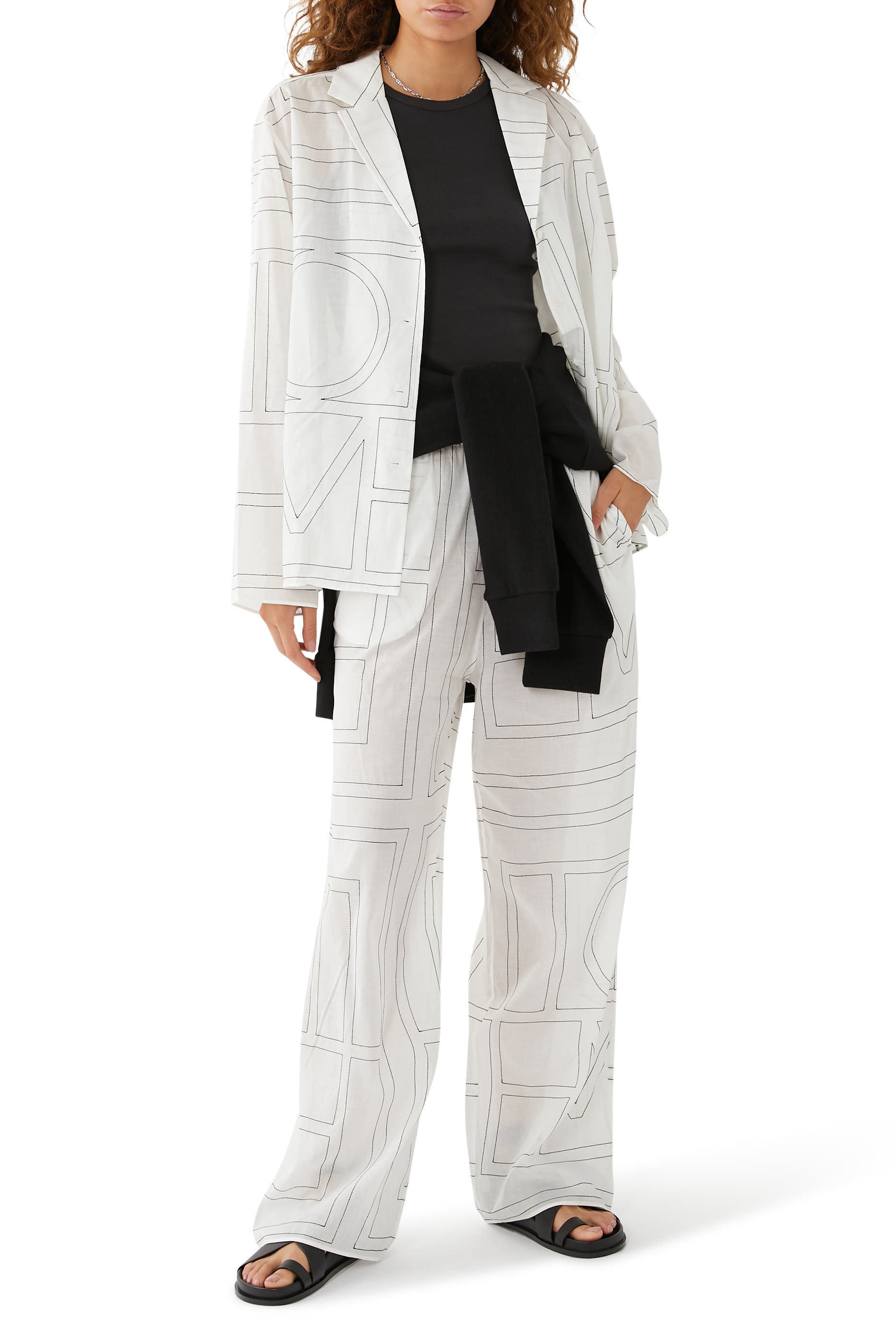 بلوزة بيجامة قطن مزينة بشعار الماركة