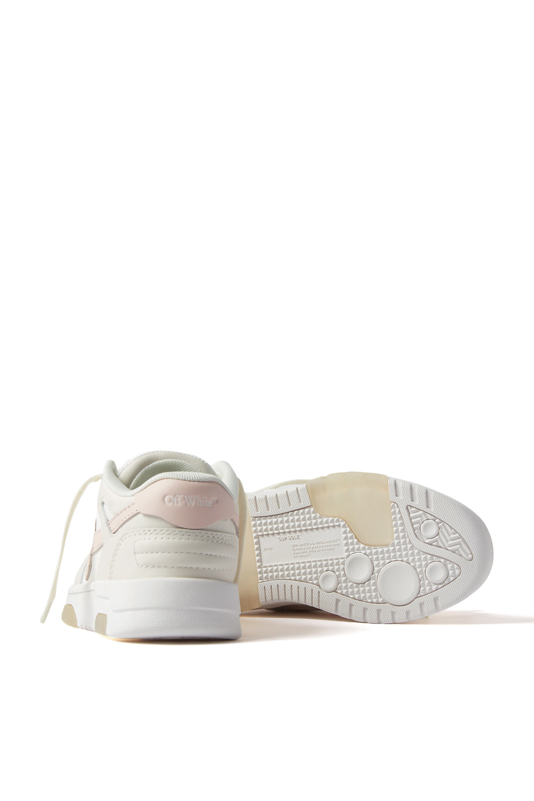 سنيكرز أوت أوف أوفيس للأطفال