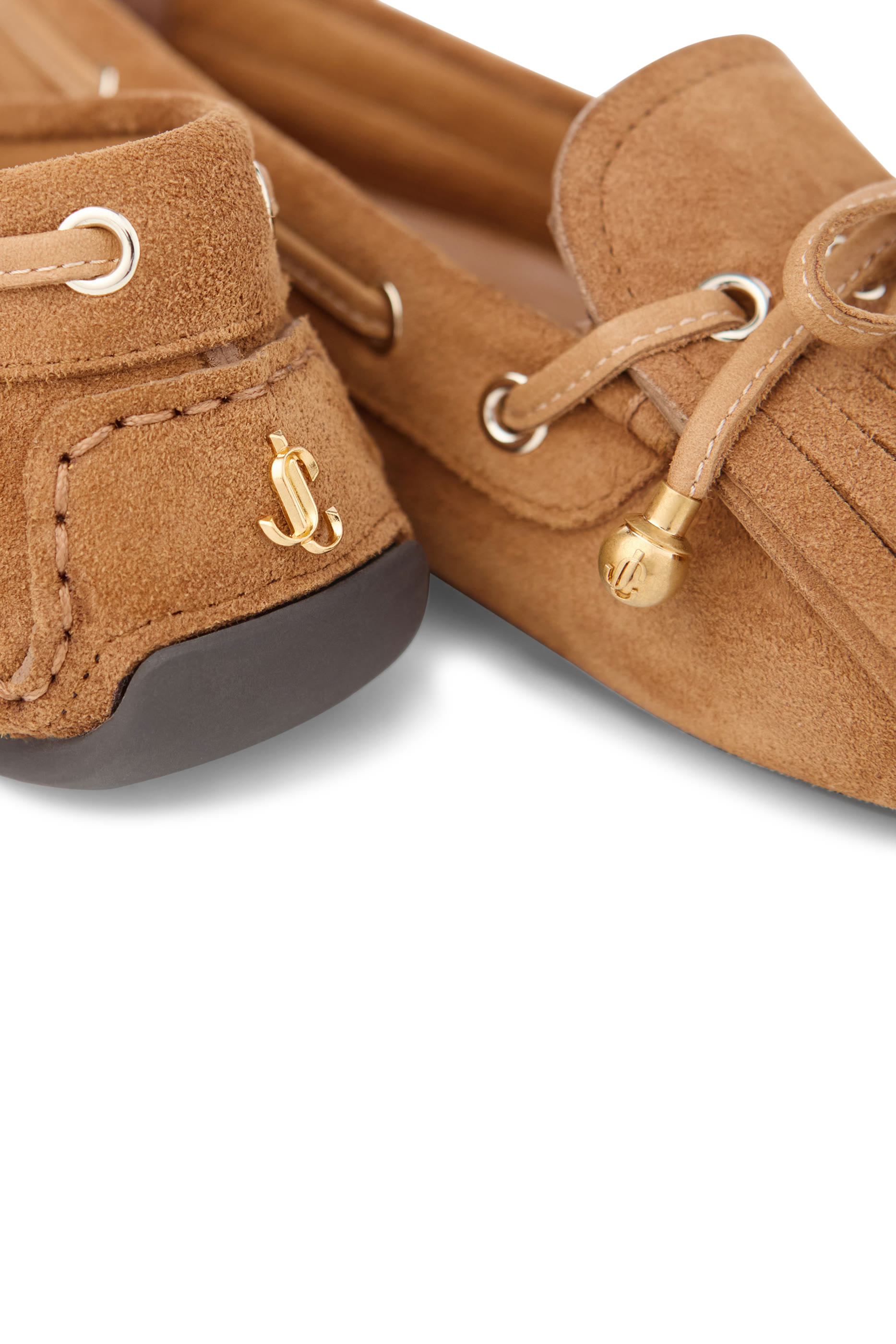 حذاء مانون سهل الارتداء شمواه