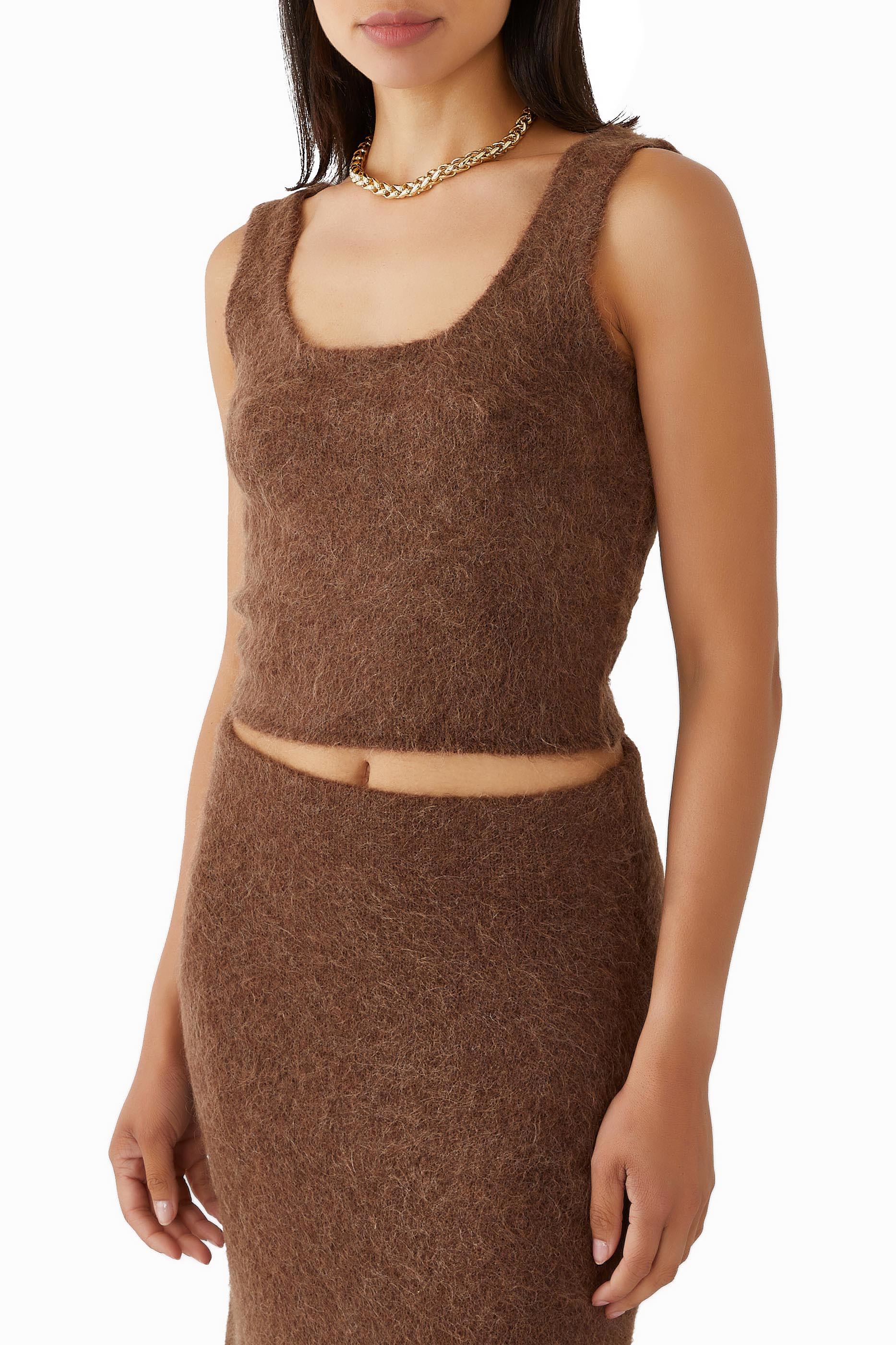 بلوزة فيور بملمس ناعم