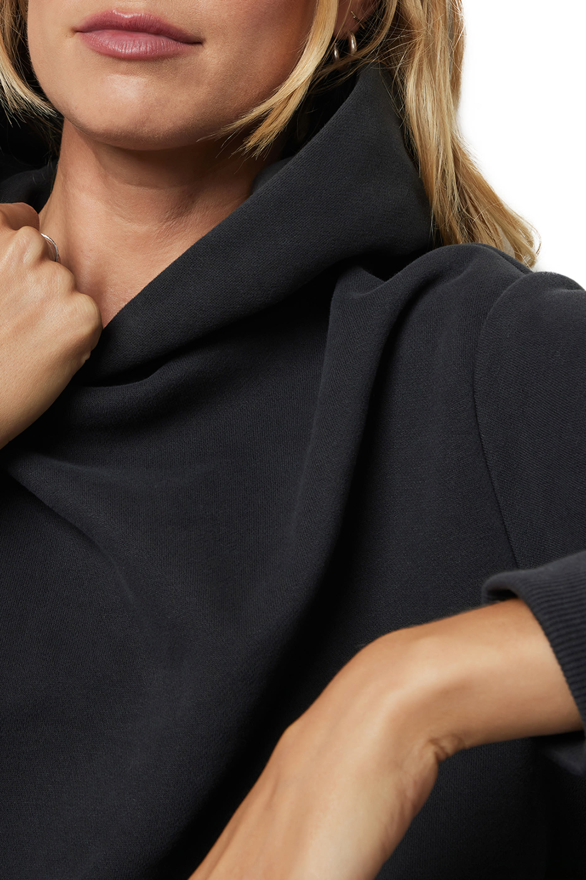 هودي ريستور بقصة فضفاضة