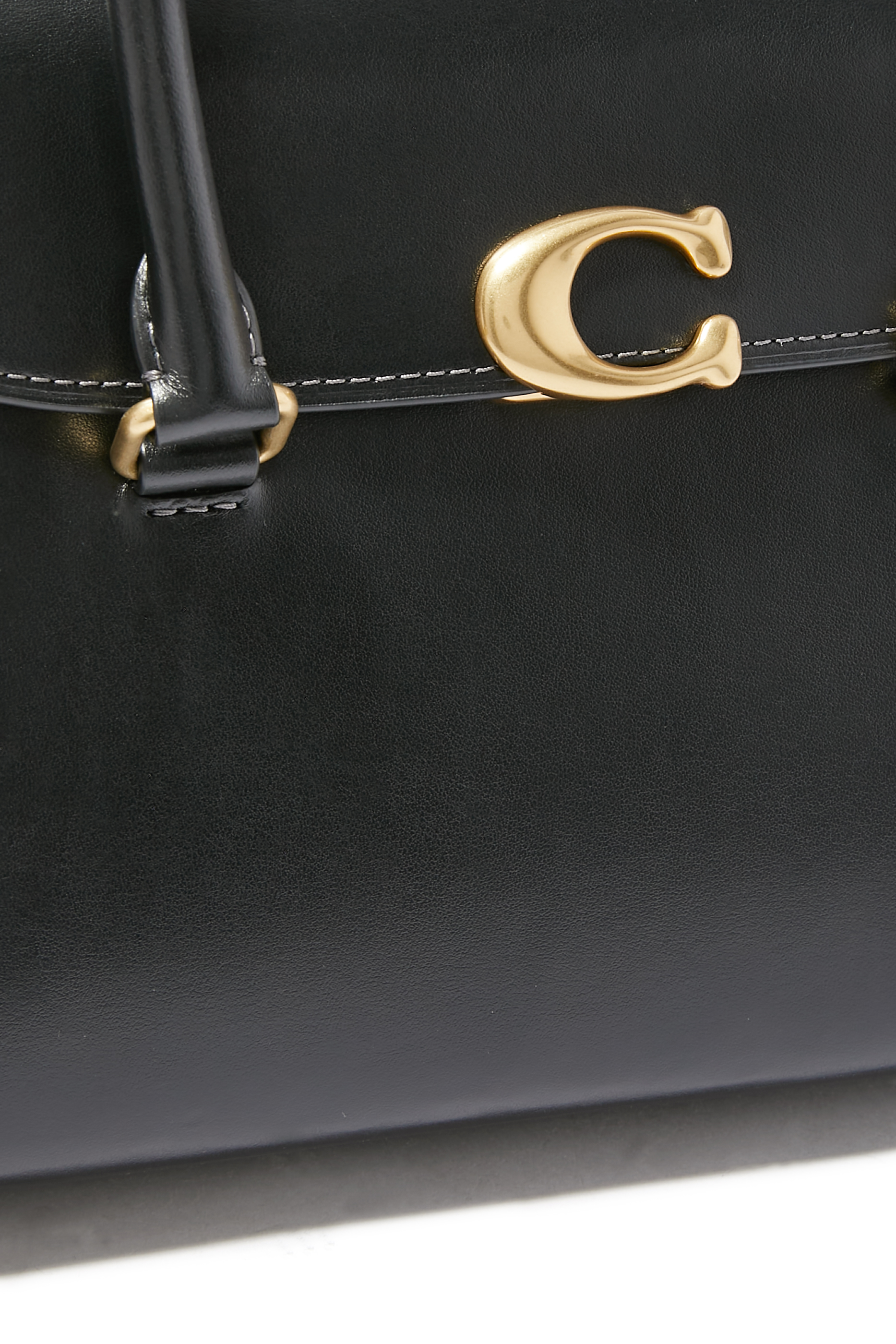 حقيبة بروم كاريال