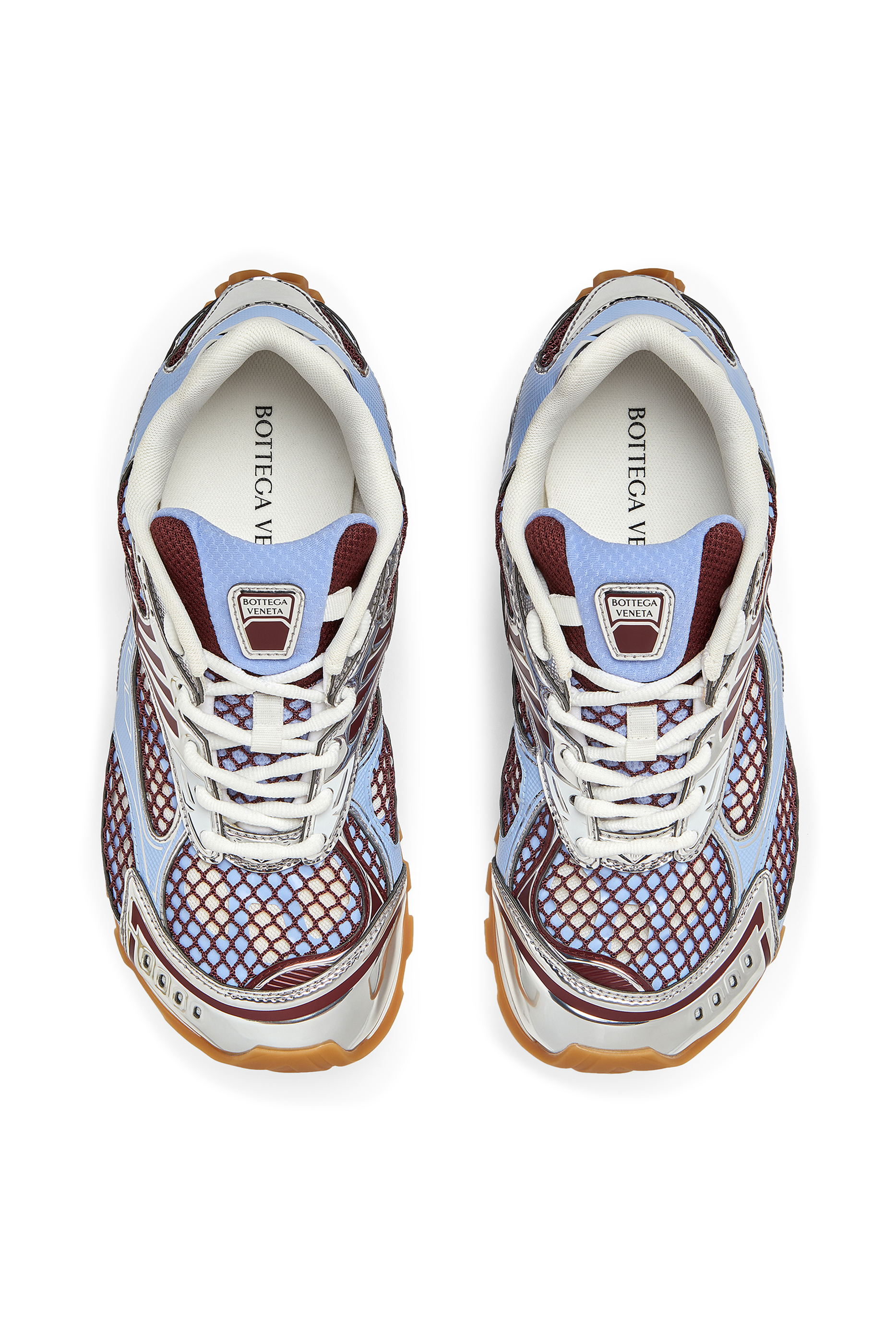 سنيكرز اوربيت