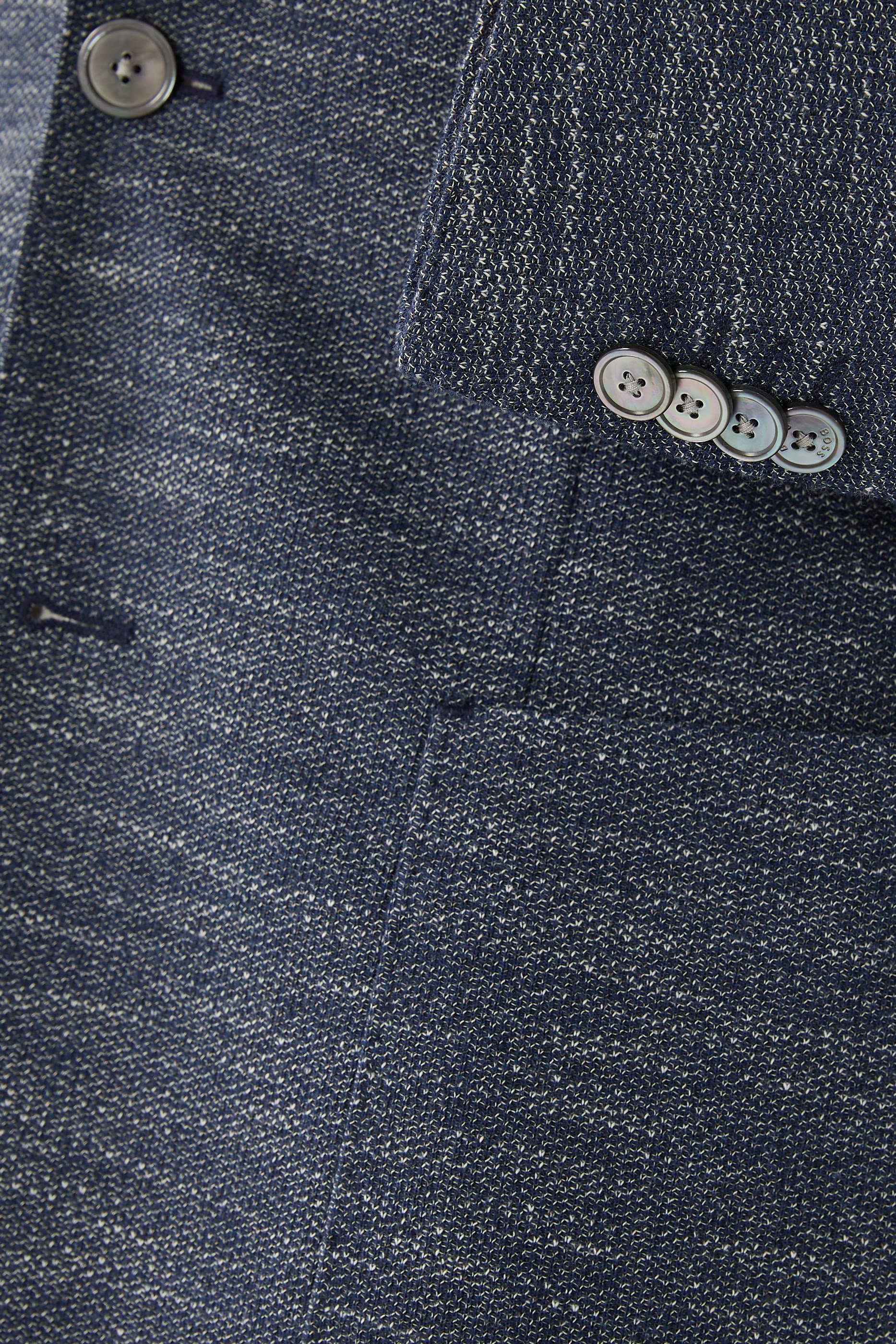 جاكيت جاي إلباو