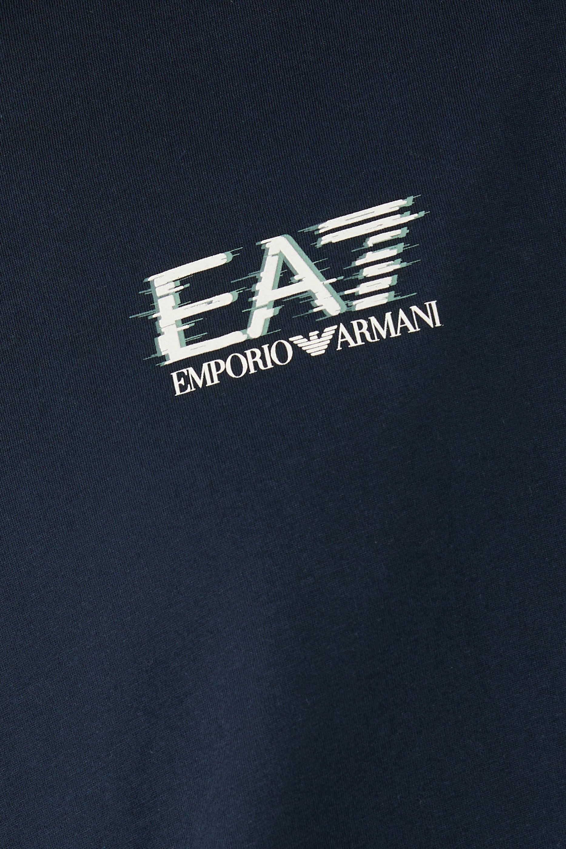 تيشيرت بقصة عادية