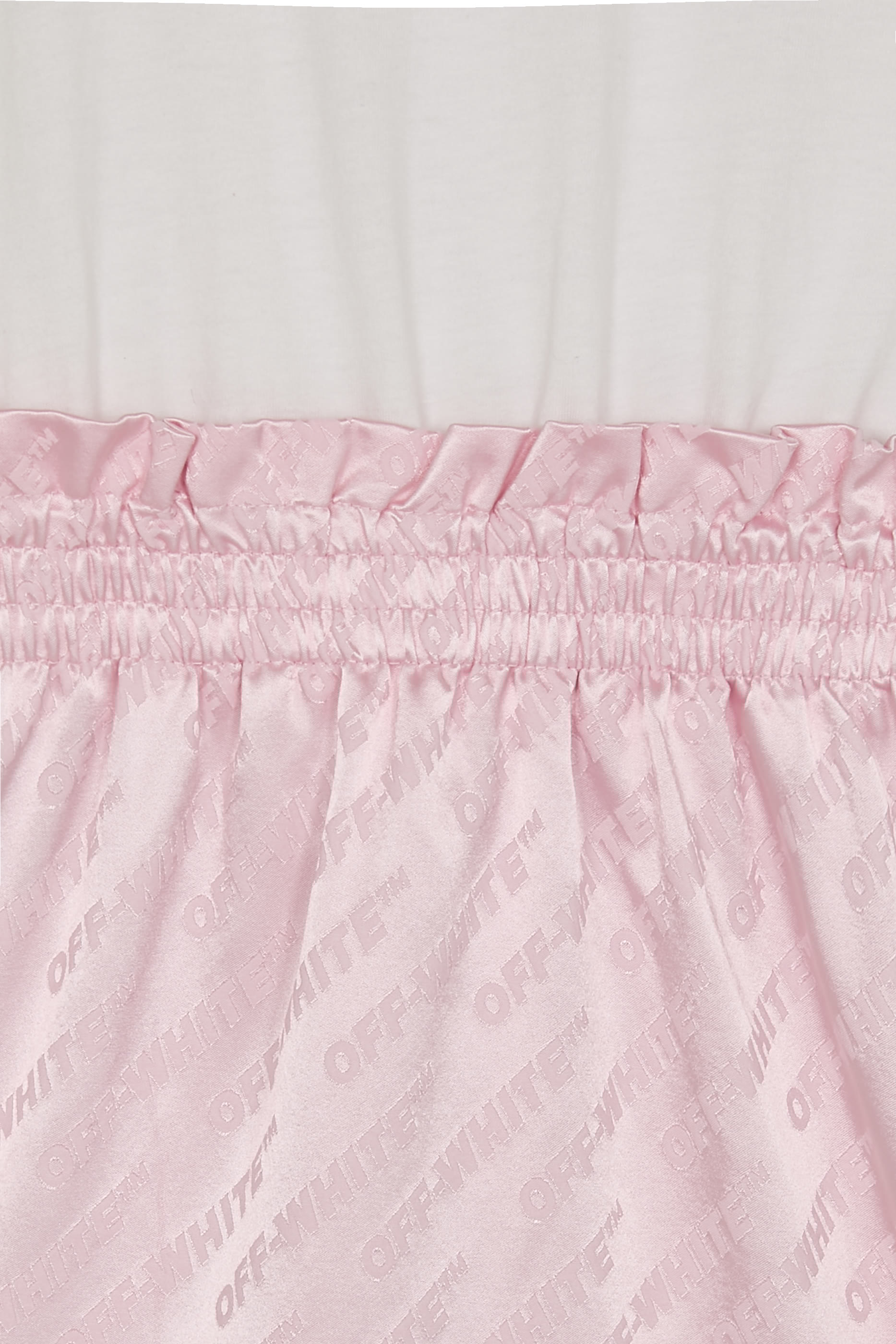 فستان بتفاصيل كشكش للأطفال