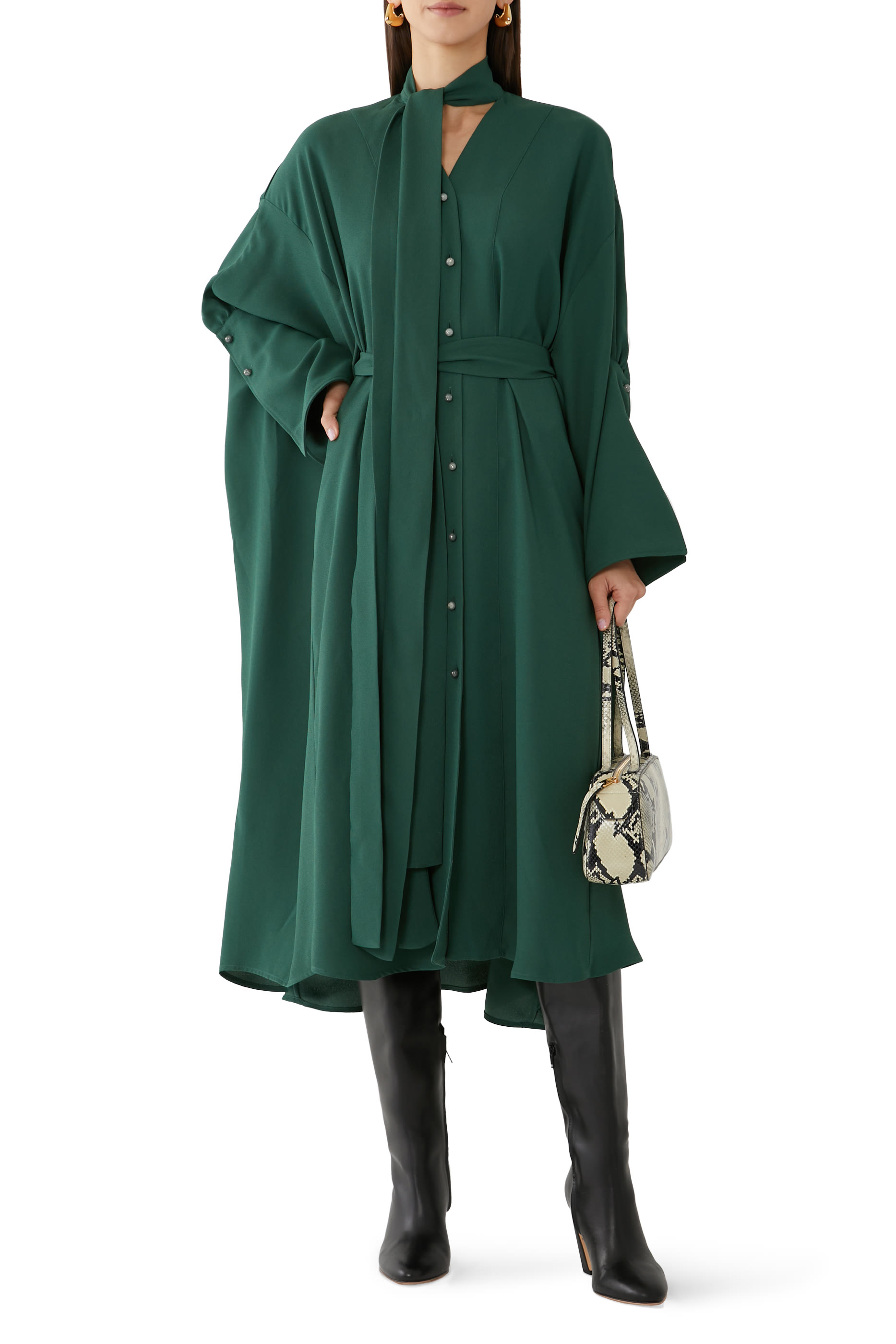 فستان إيموتيف