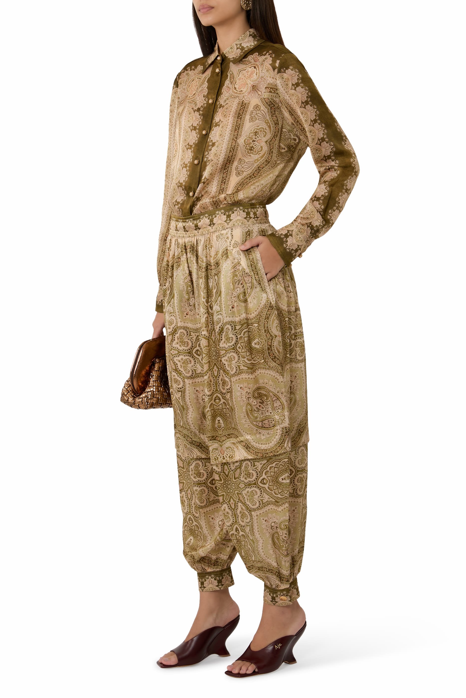 حذاء نوكايا مفتوح من الخلف 90 بنعل سميك