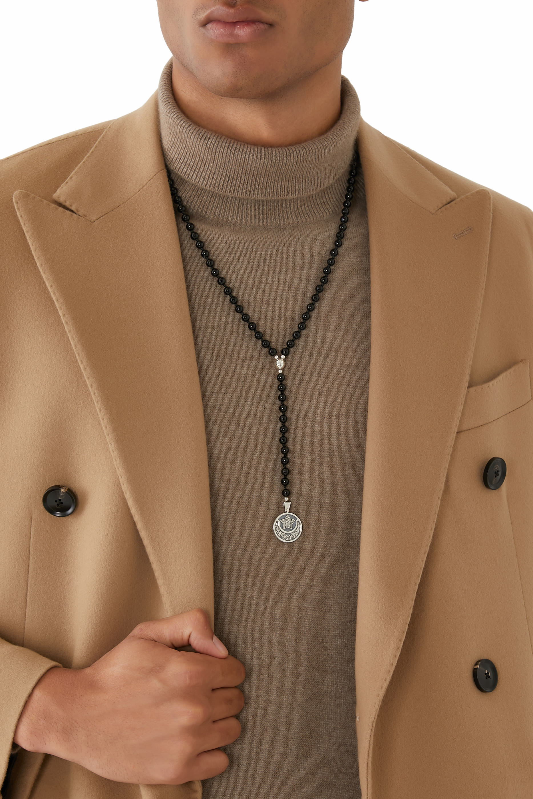 قلادة إترنل، فضة استرلينية وعقيق أسود