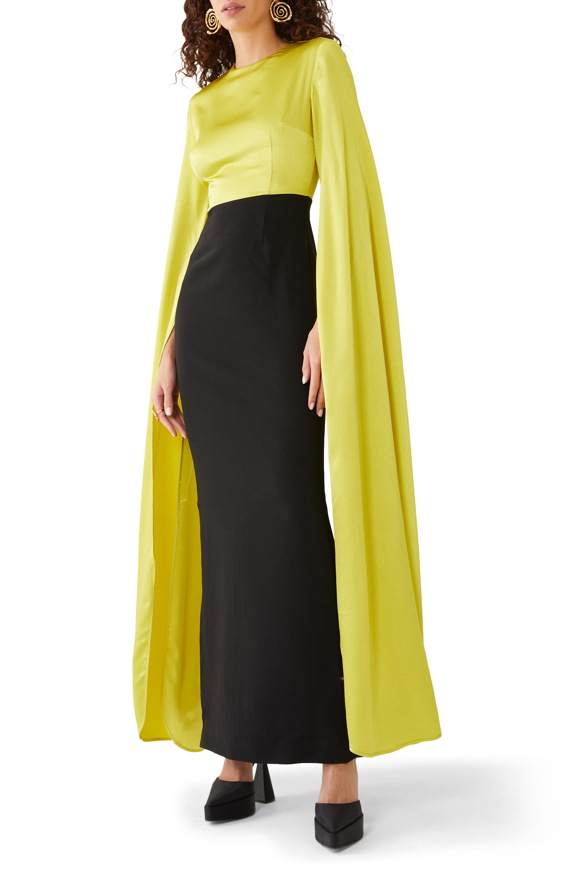 فستان أدلي طويل