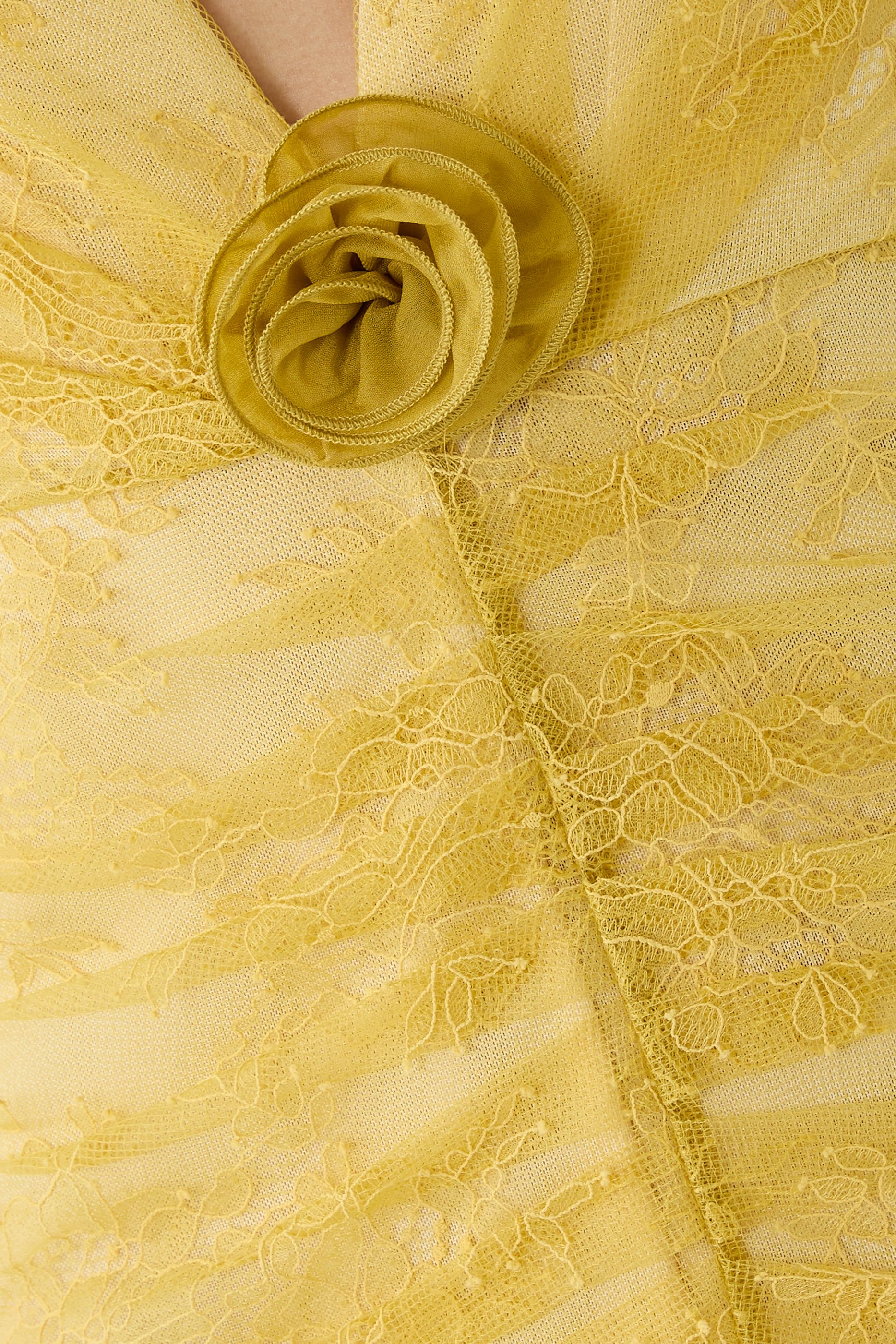 فستان طويل أمورا