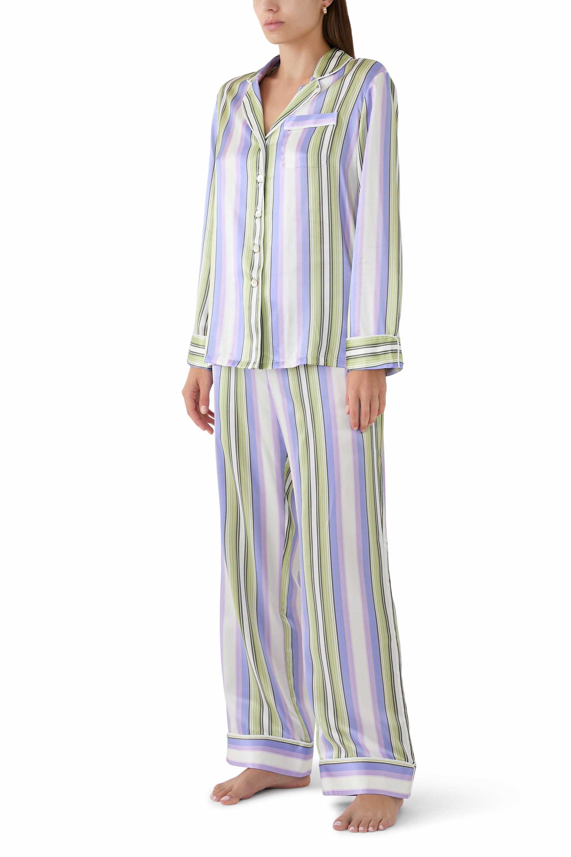 طقم بيجاما ليلا أبالون بلون فيروزي بنقشة زهور