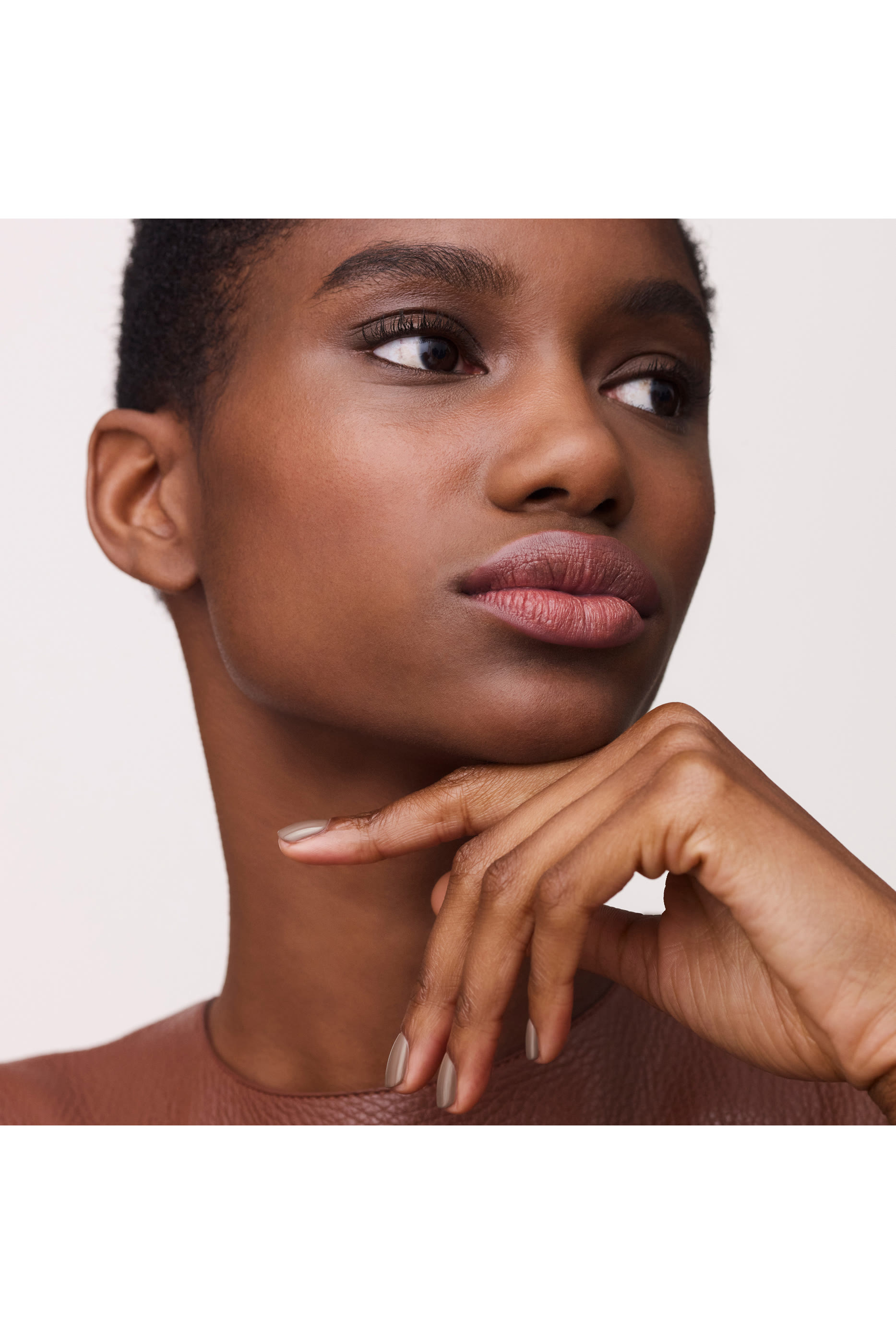 أيدي Herm&egrave;s, طلاء الأظافر,البنّي الرّمادي