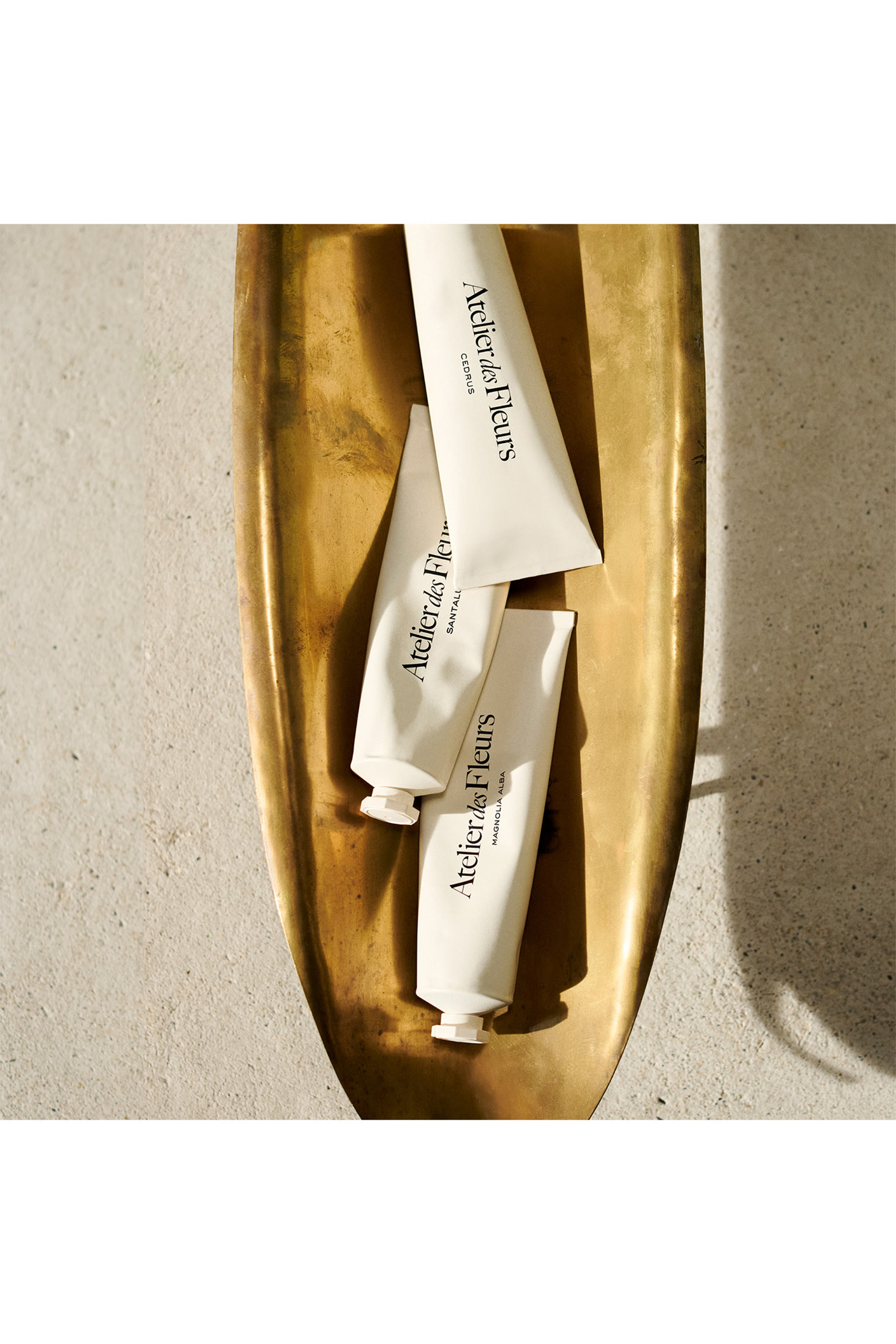 كريم لليدين معطر سيدراس من مجموعة أتيليه ديه فلورز