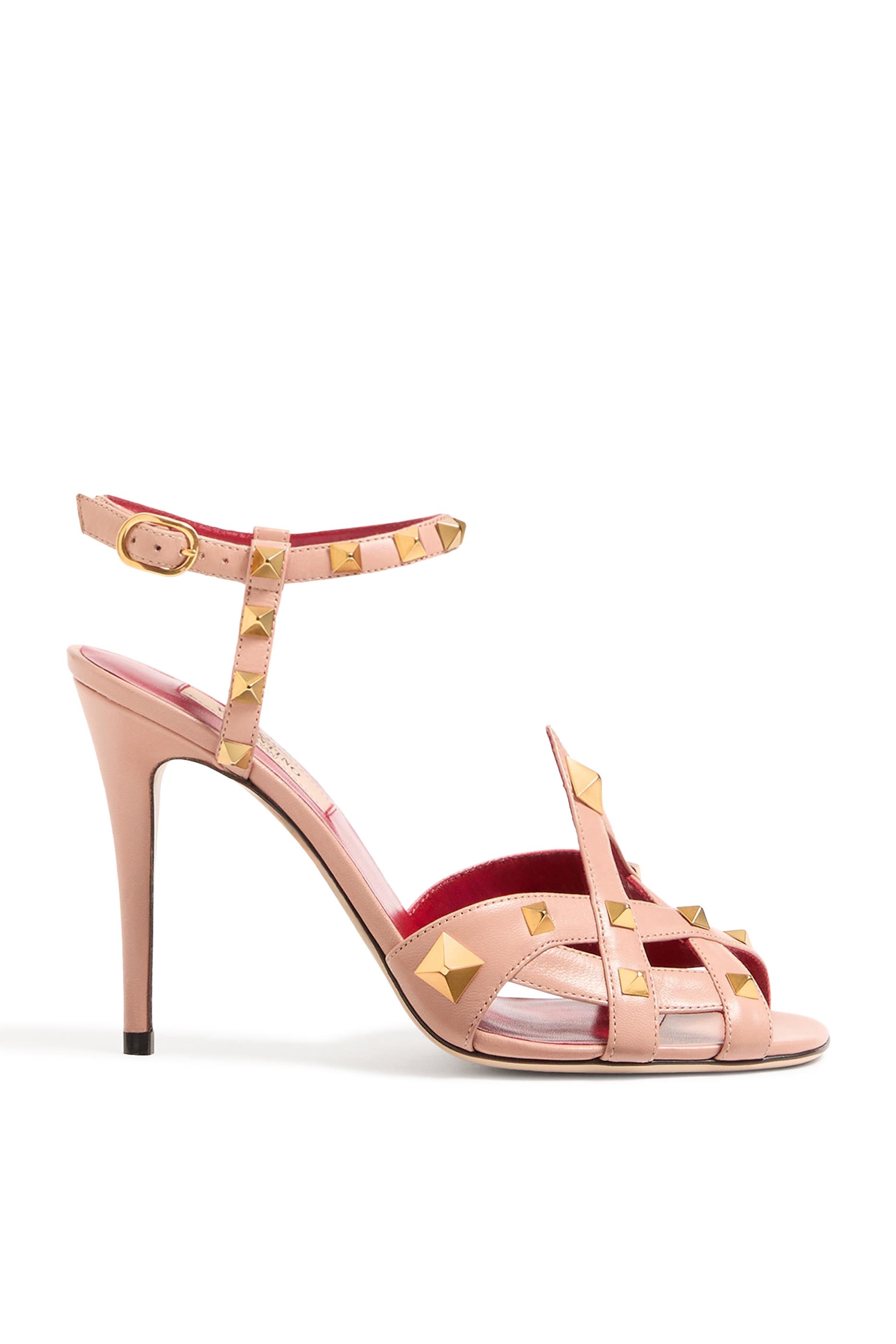 حذاء كلاسيكي 100 بحلي هرمية جلد جدي