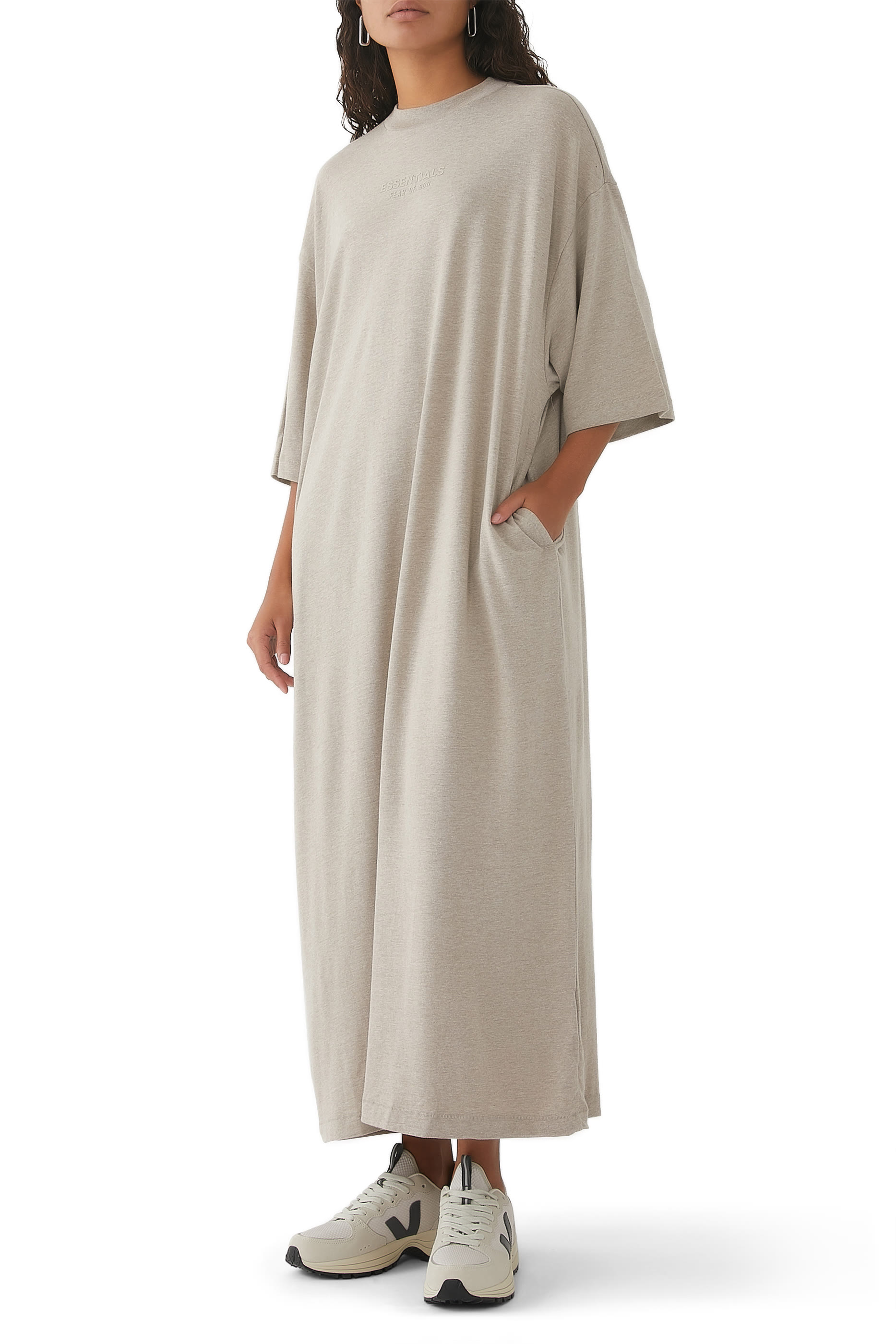 فستان إسنشالز بأكمام بطول ثلاثة أرباع 