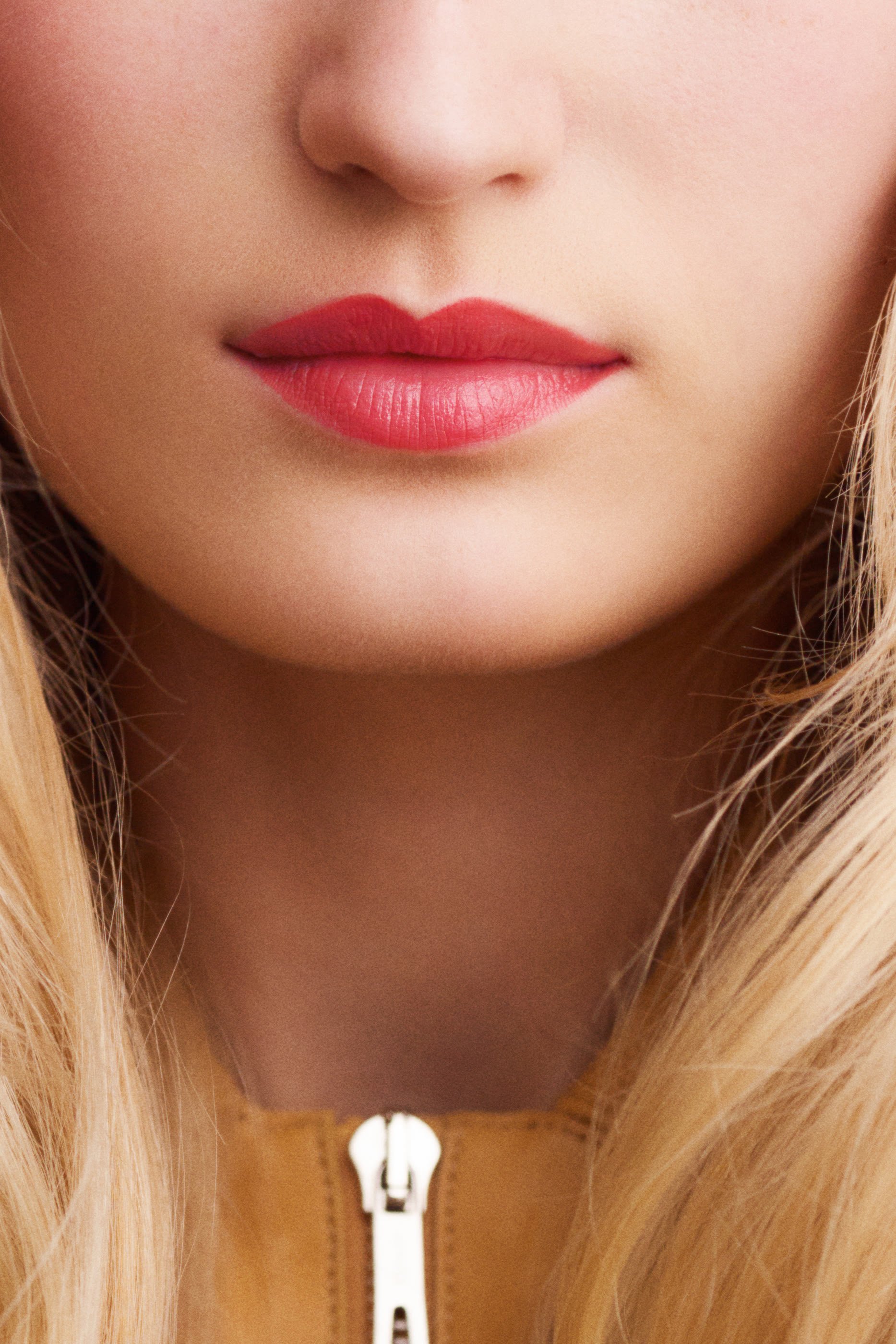 مجموعة أحمر الشفاه Rouge Herm&egrave;s, أحمر شفاه بتركيبة ساتانية