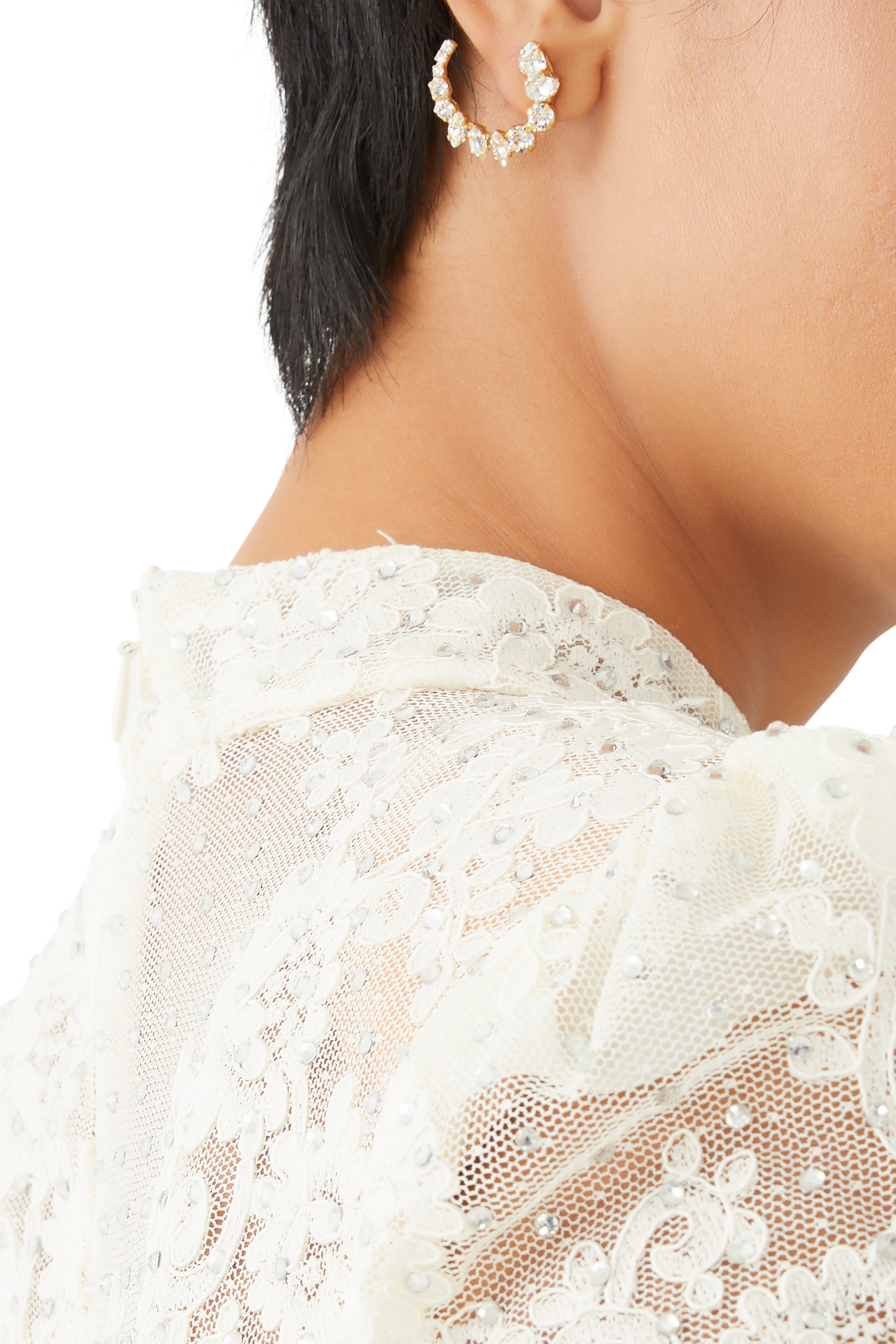 أقراط أنجي مرصعة بكريستال سواروفسكي، معدن مطلي بذهب عيار 18