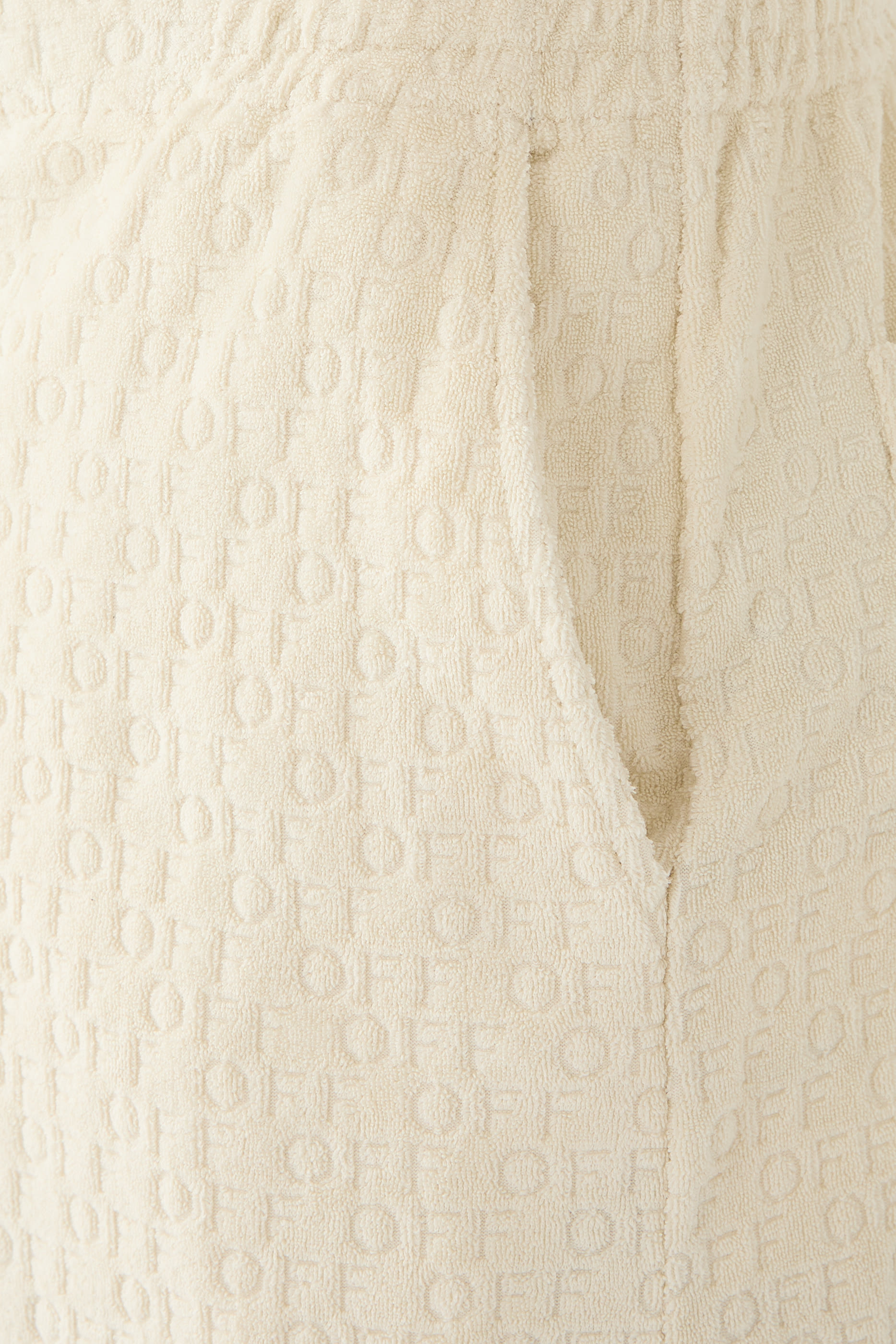 شورت بولينغ بشعار الماركة تيري