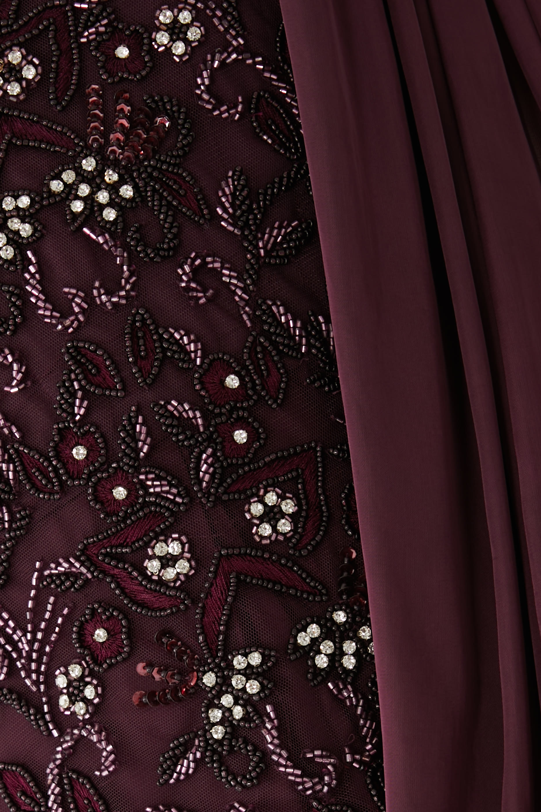 فستان سهرة أنيكا ساري