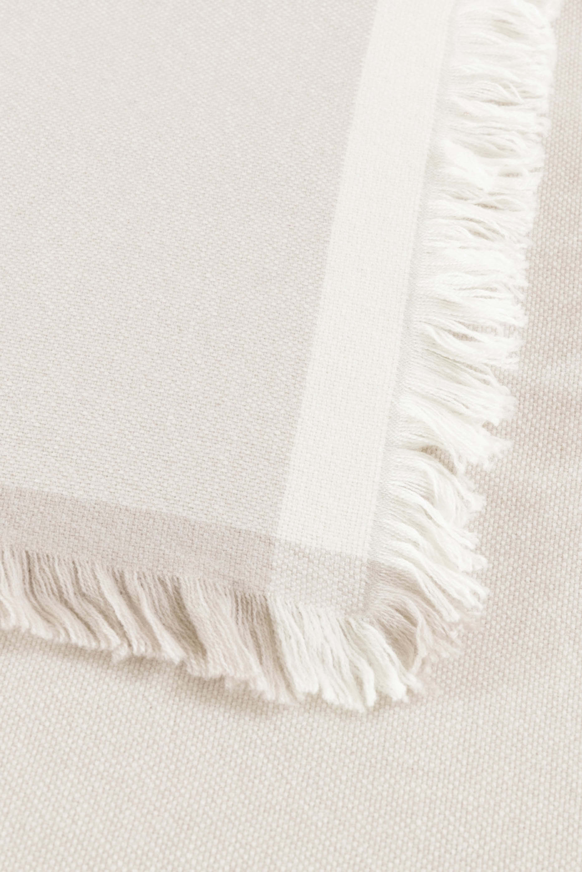 بطانية بليس