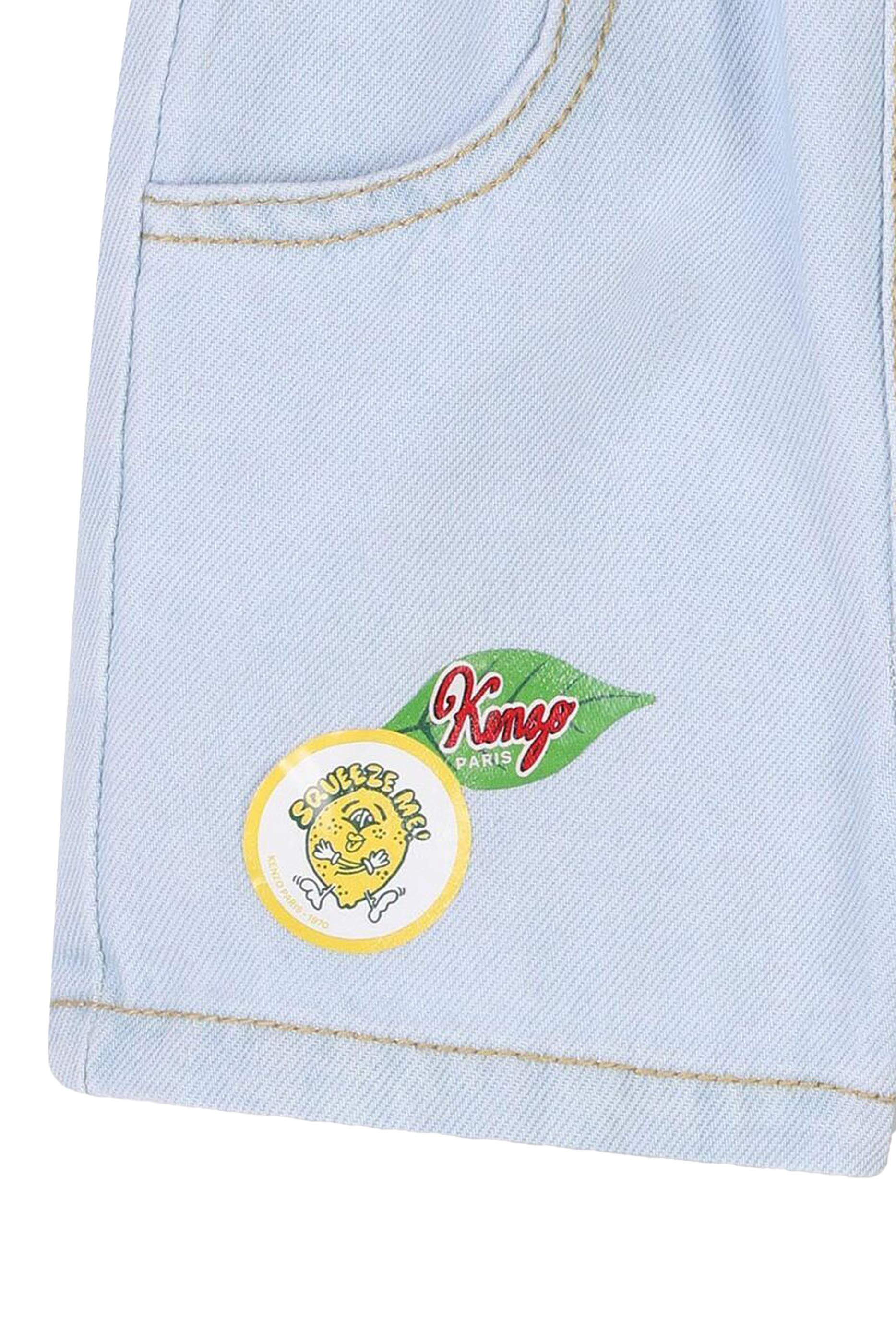 شورت دنيم بشعار الماركة للأطفال