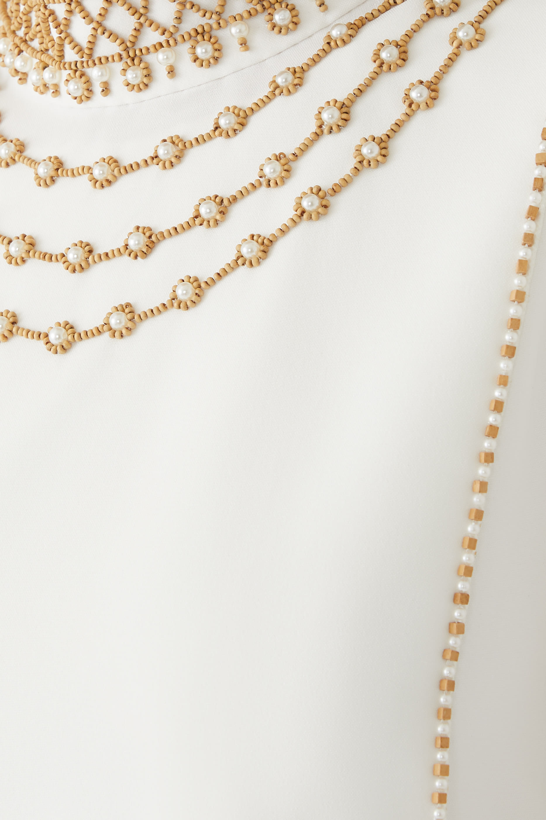 قفطان نيمارا بياقة عالية