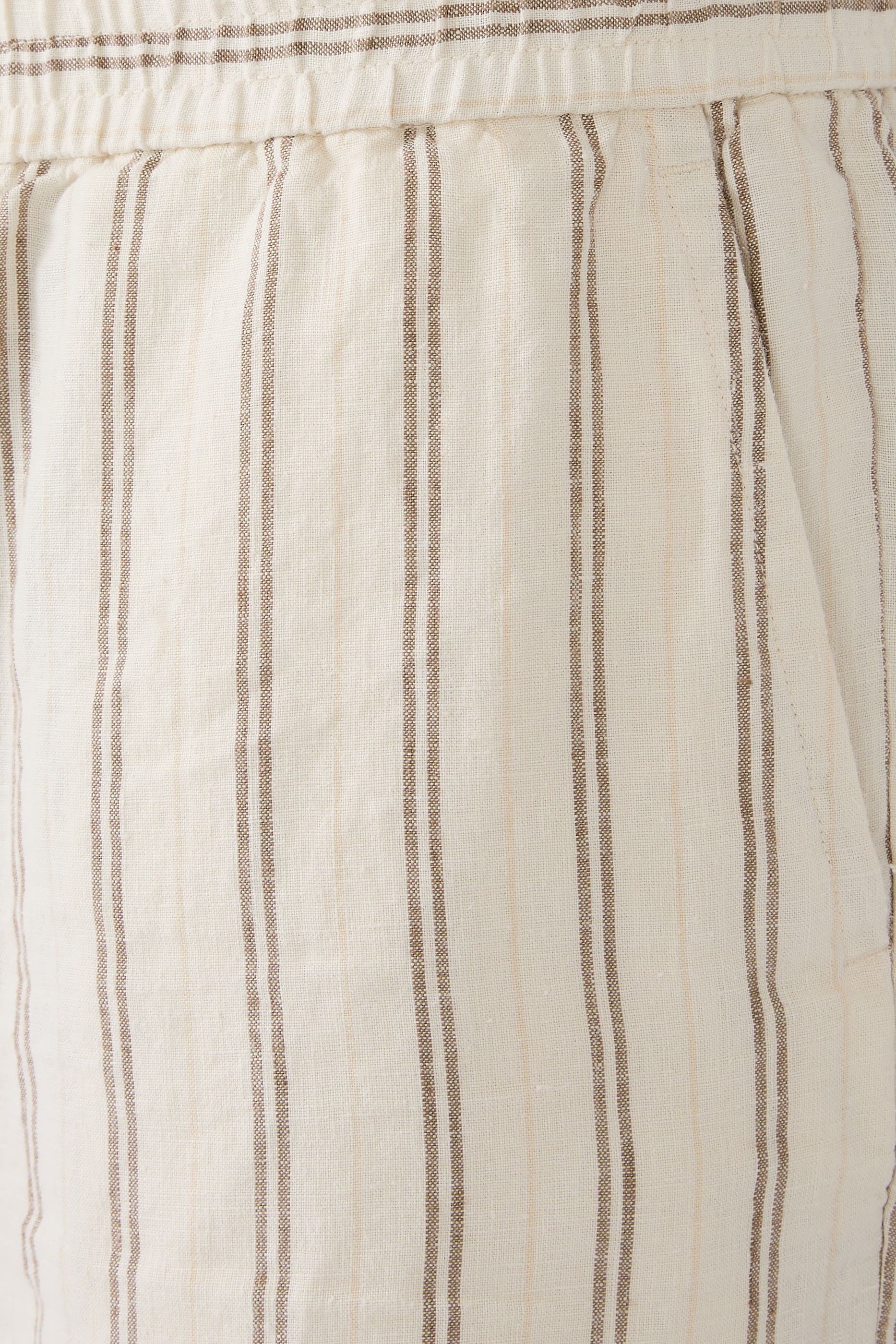 شورت سباحة ميسا مخطط قنب