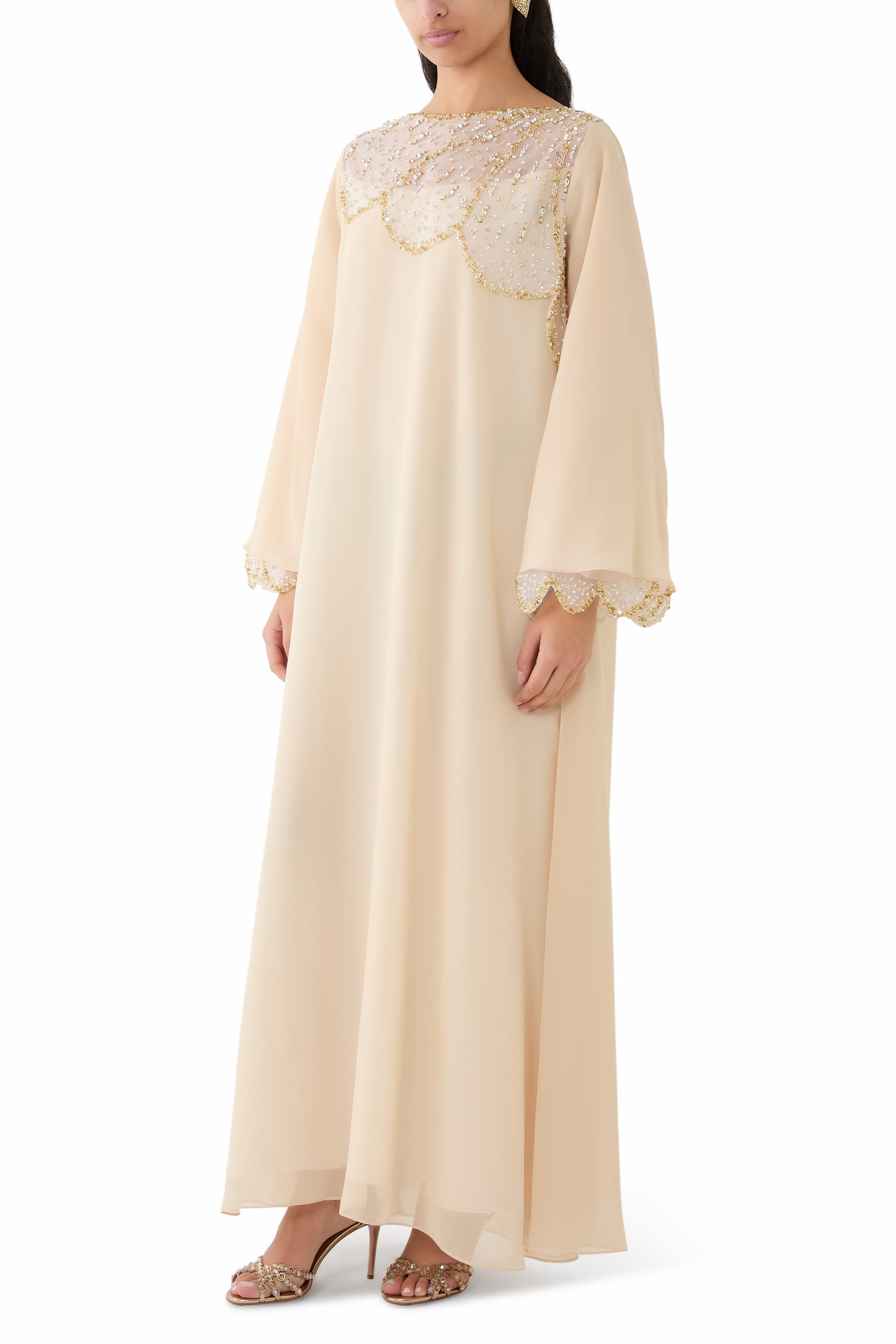 فستان طويل بنقشة صدفية مزينة