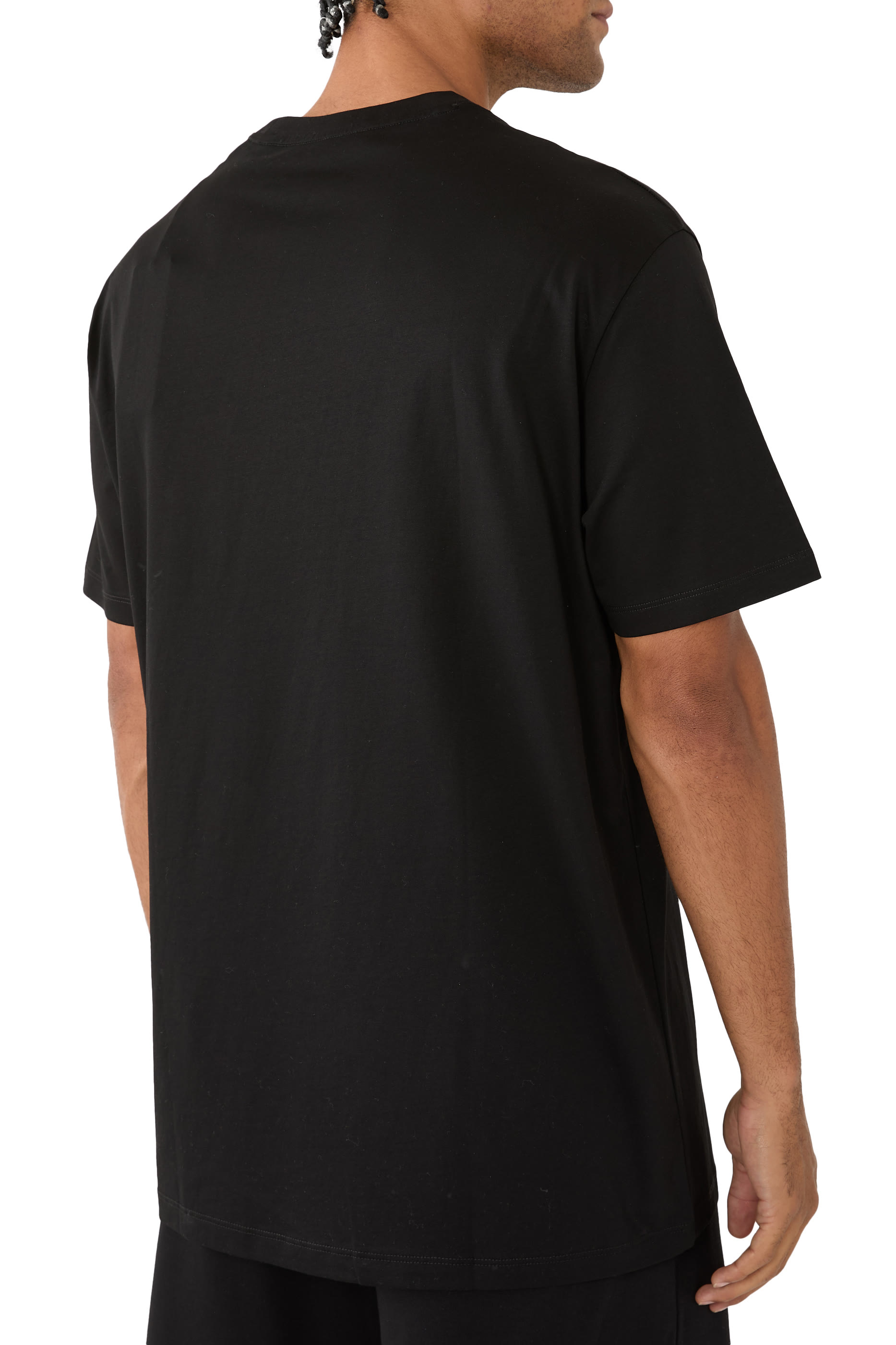 تيشيرت بشعار الماركة