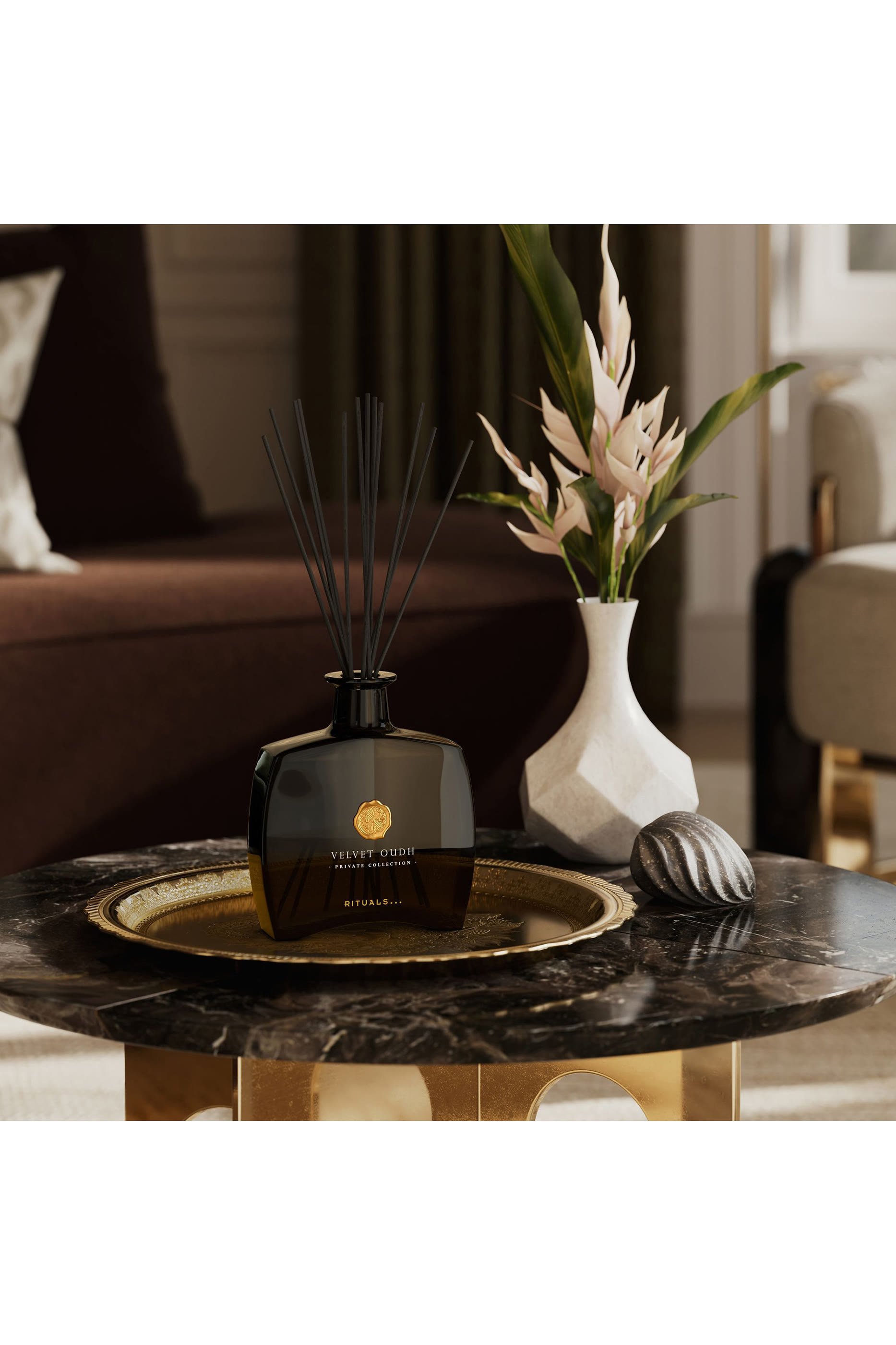 أعواد توزيع عطر فيلفت عود