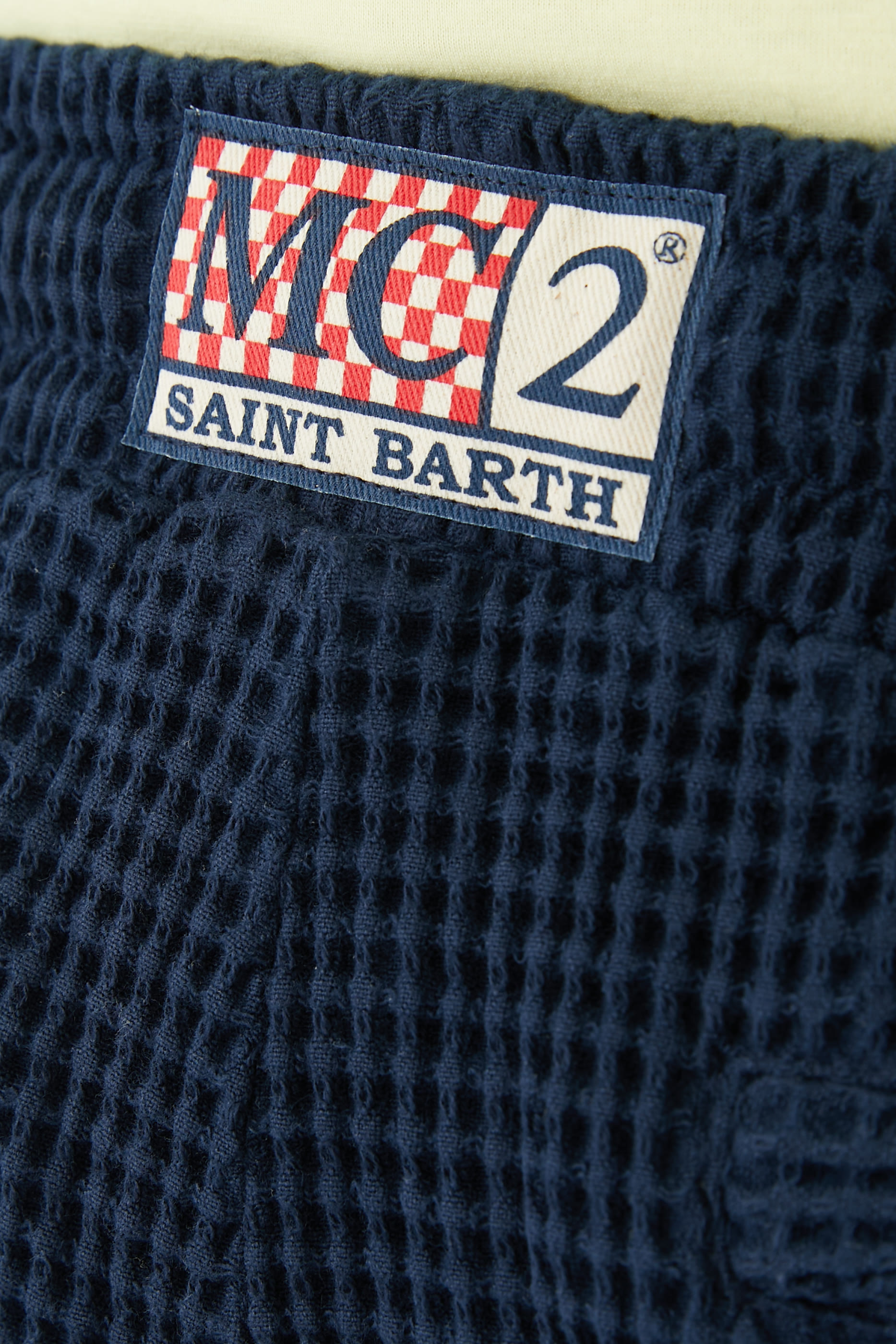 شورت راندل وافل