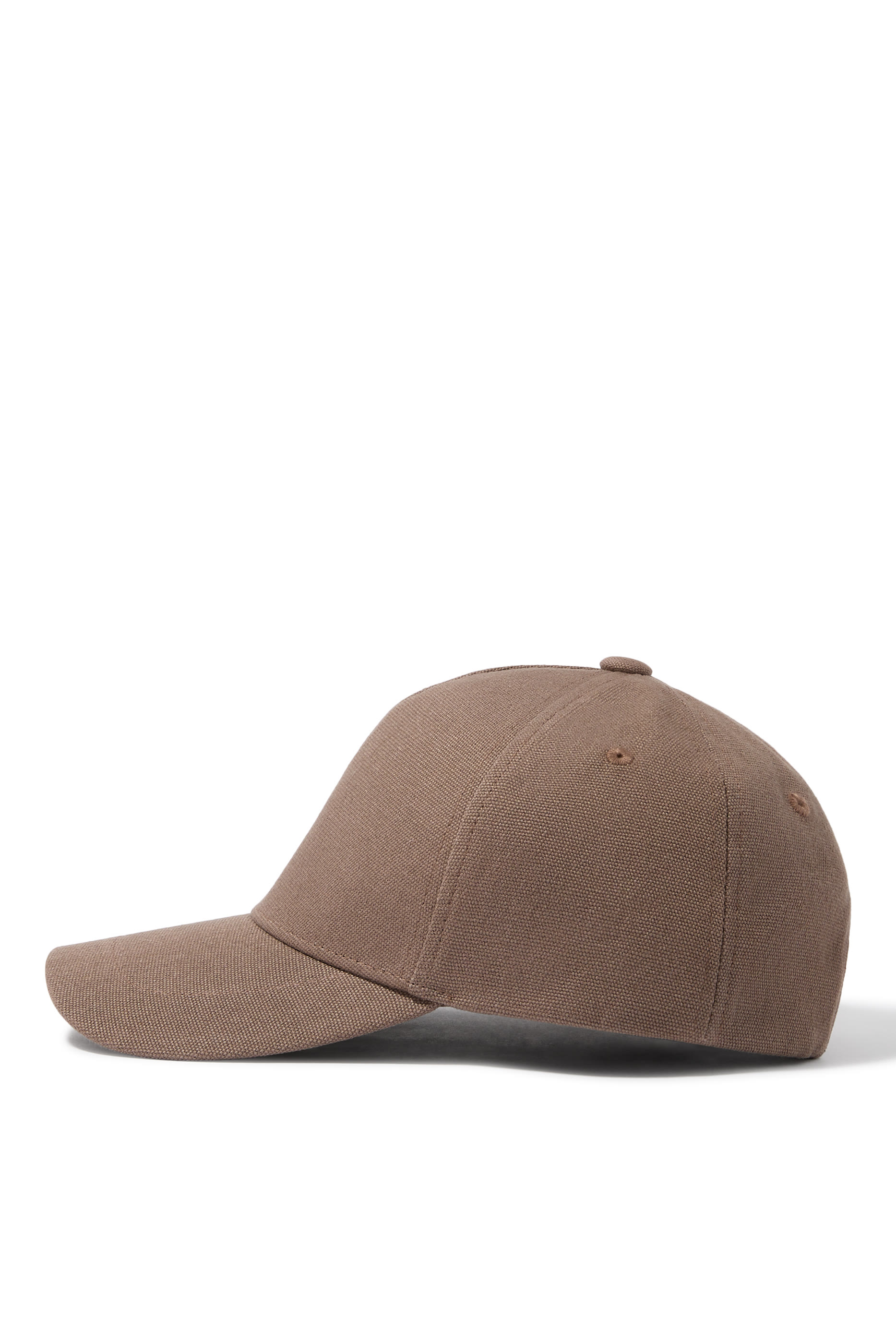 كاب بيسبول بشعار الماركة