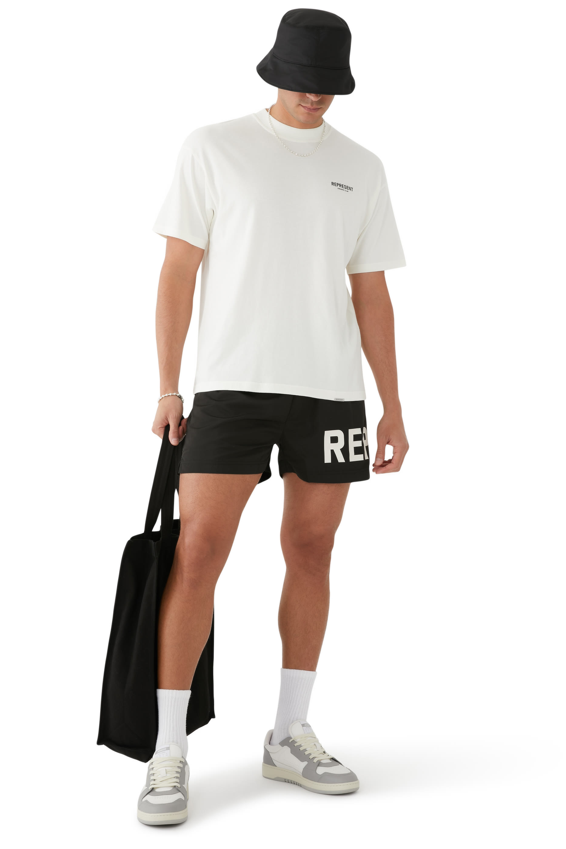 تيشيرت بشعار أونرز كلوب