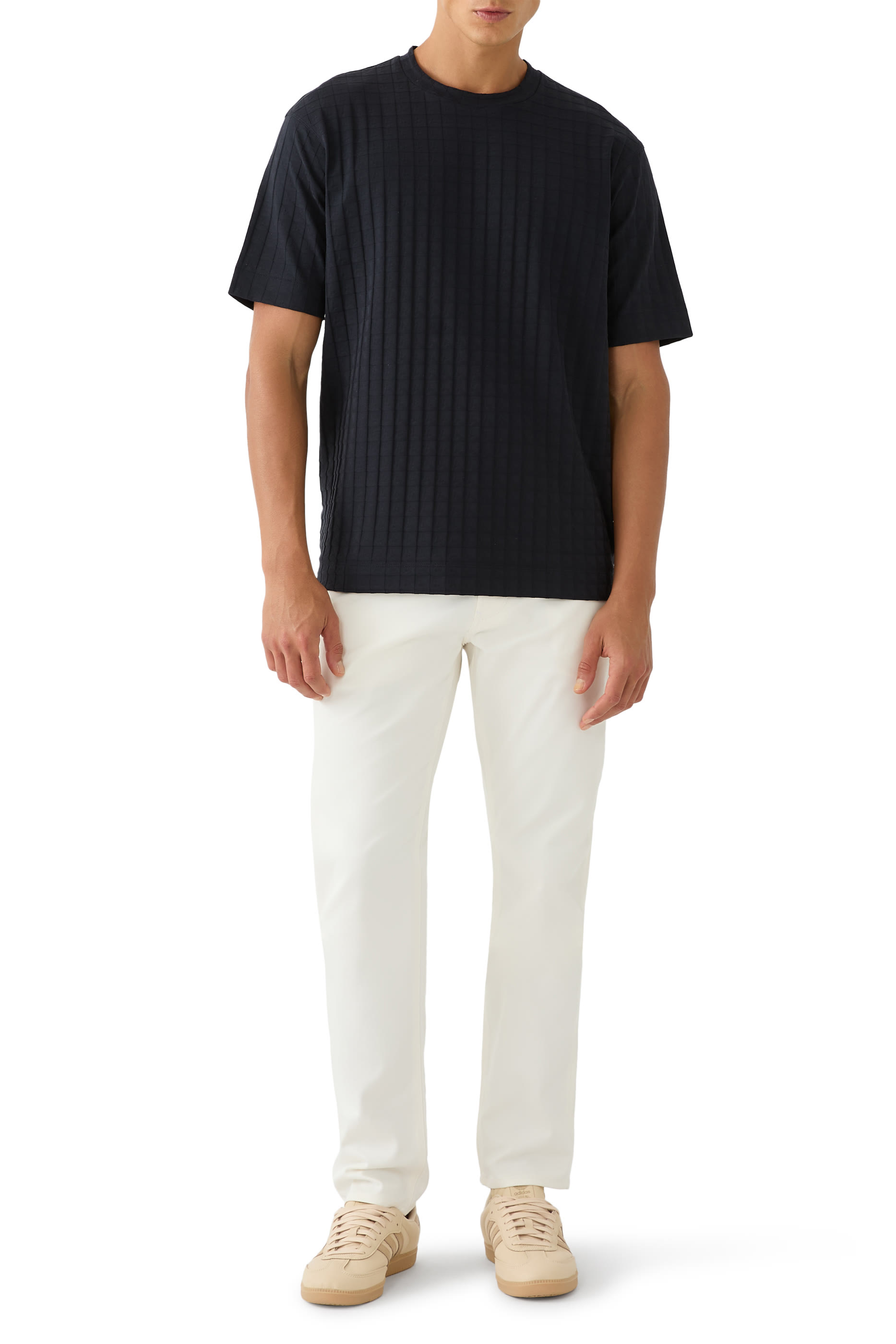 تيشيرت بشعار النسر بحجم صغير