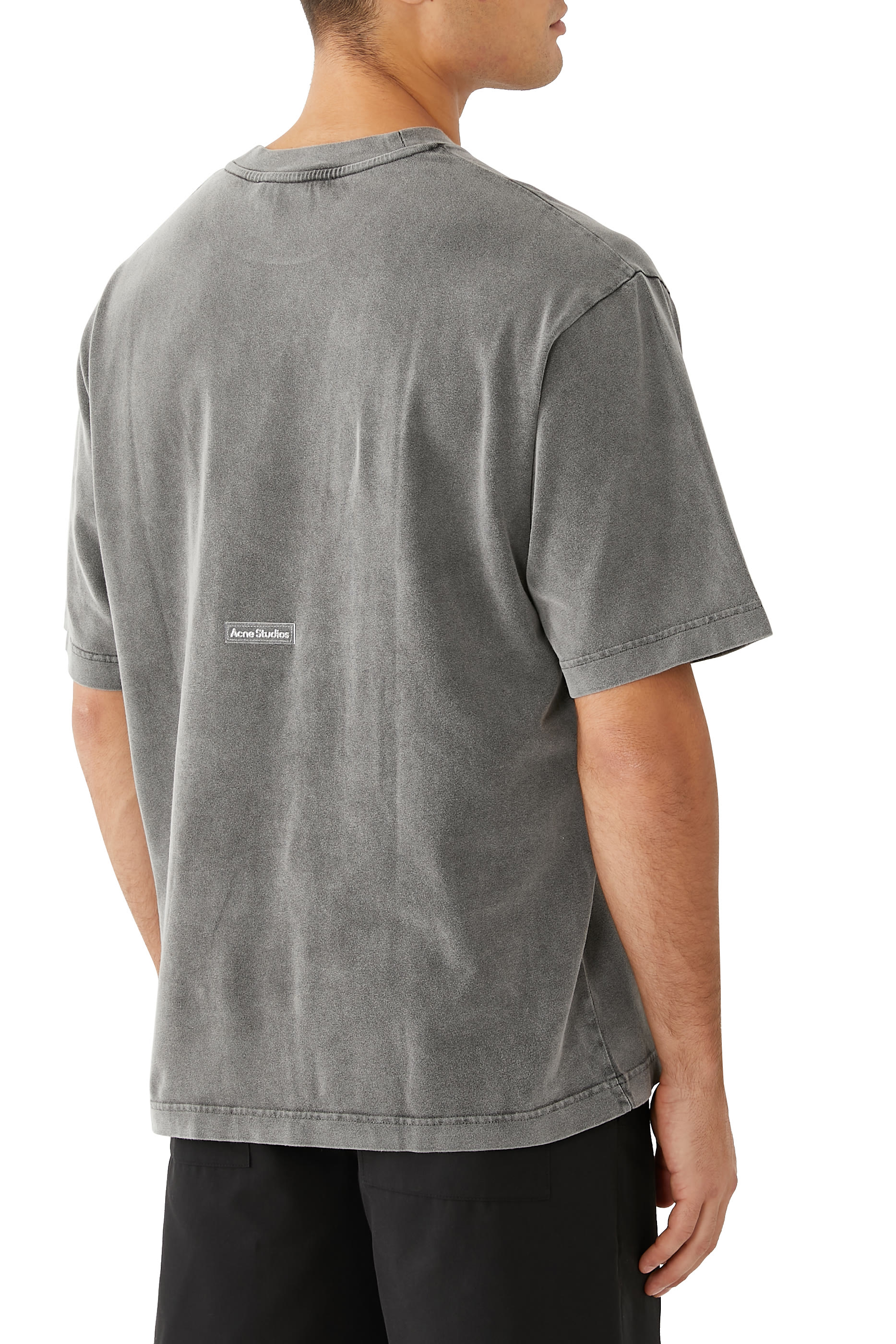 تيشيرت بياقة ضيقة قطن