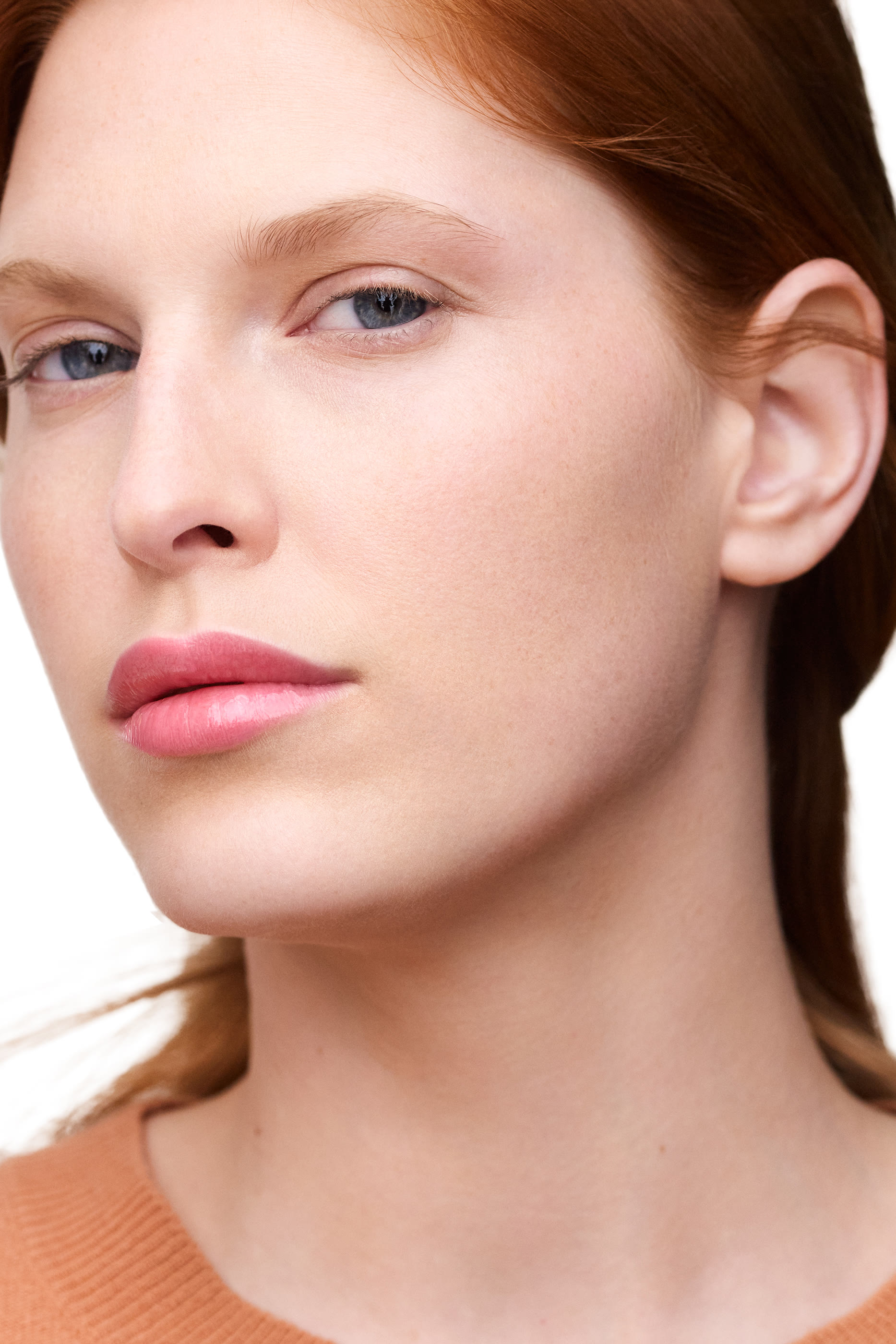 زيت شفاه هيرميستابل للعناية بالشفاه