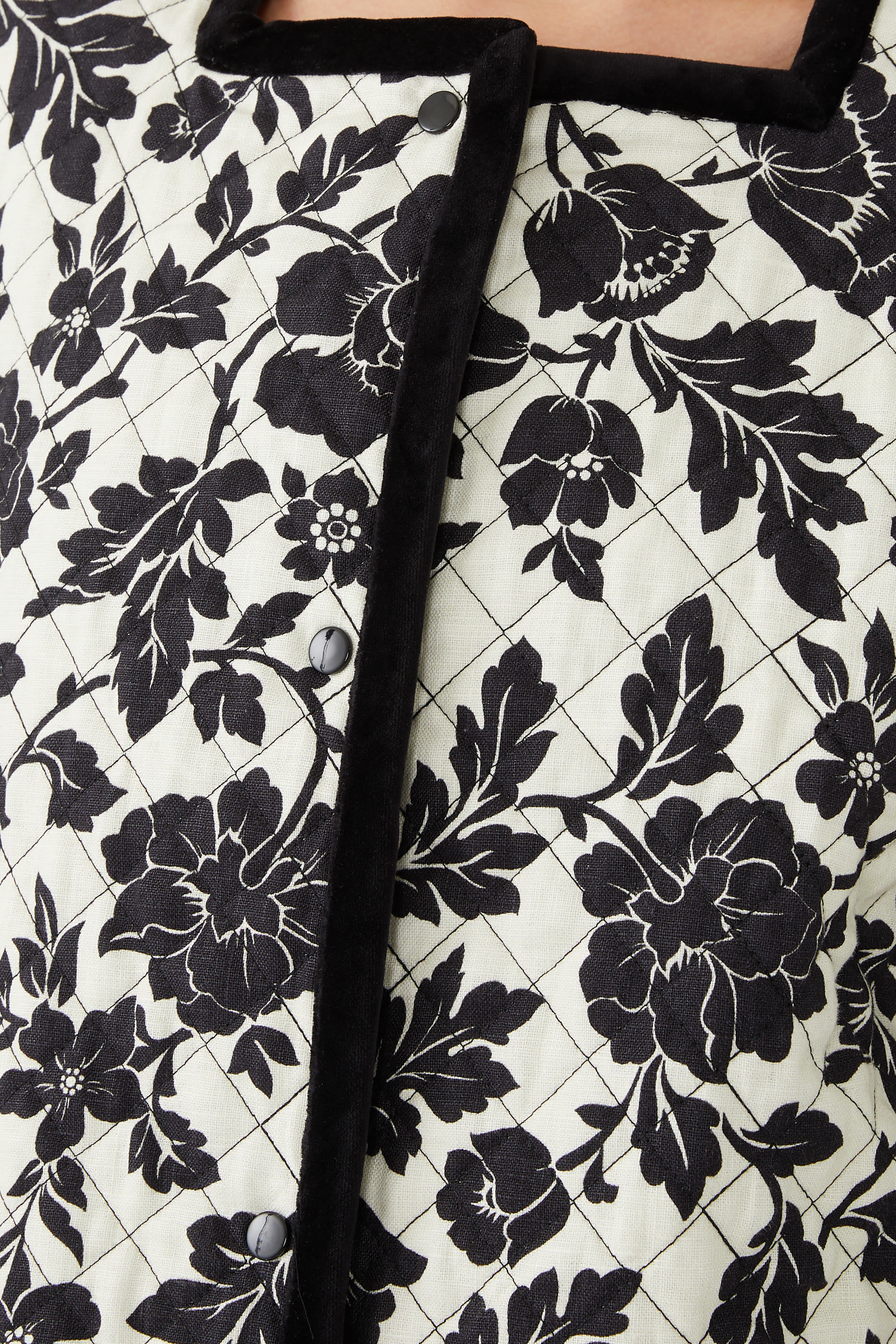 جاكيت روميو