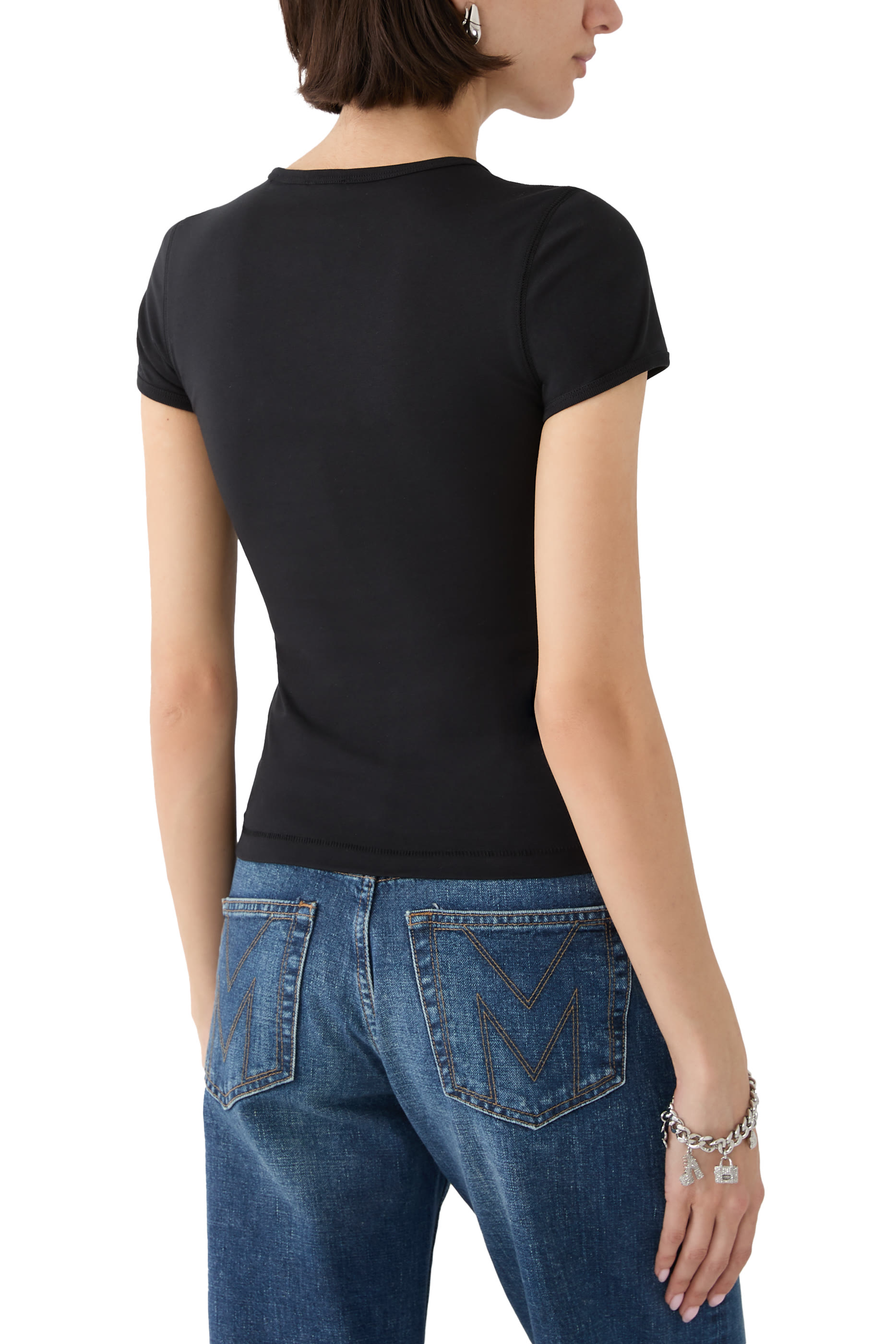 تيشيرت بحلي بتصميم شعار الماركة قماش مجعد