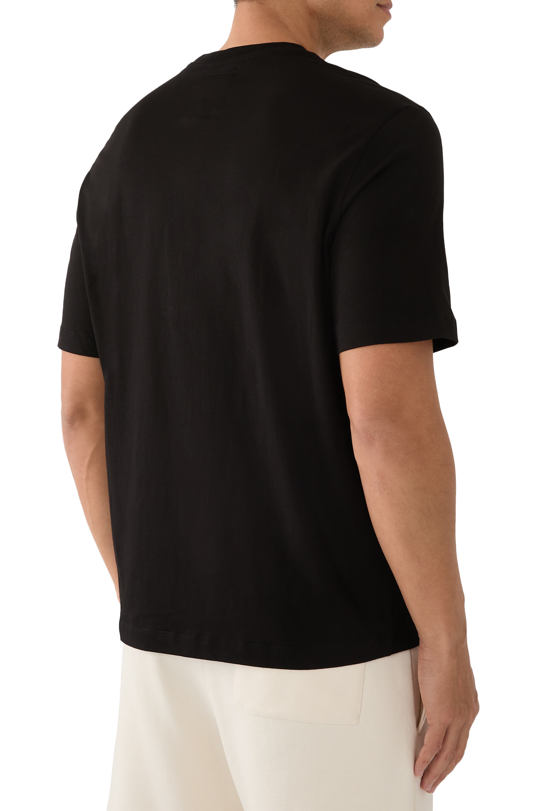 قميص ايكون بشعار الماركة