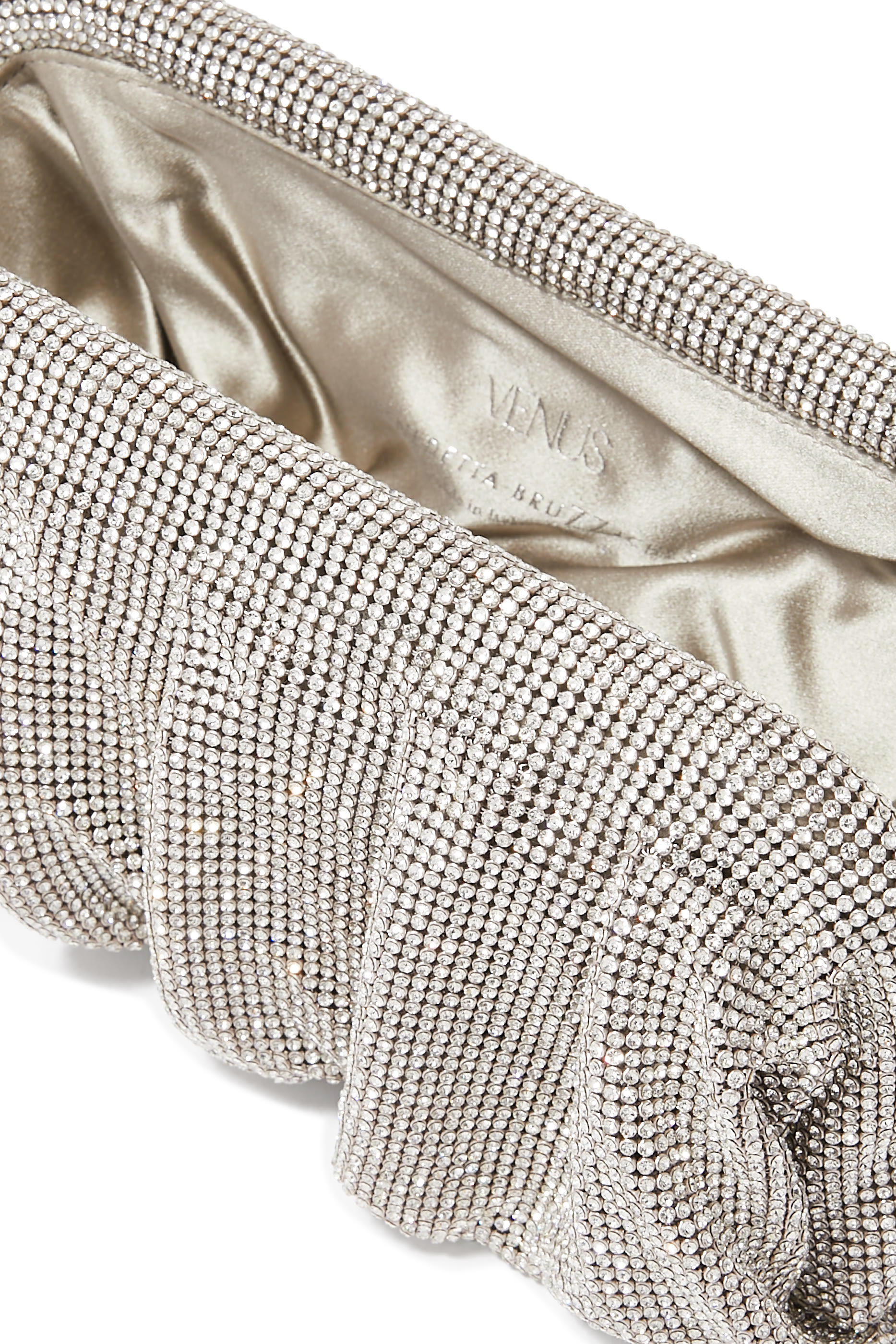 كلاتش مرصع بالكريستال