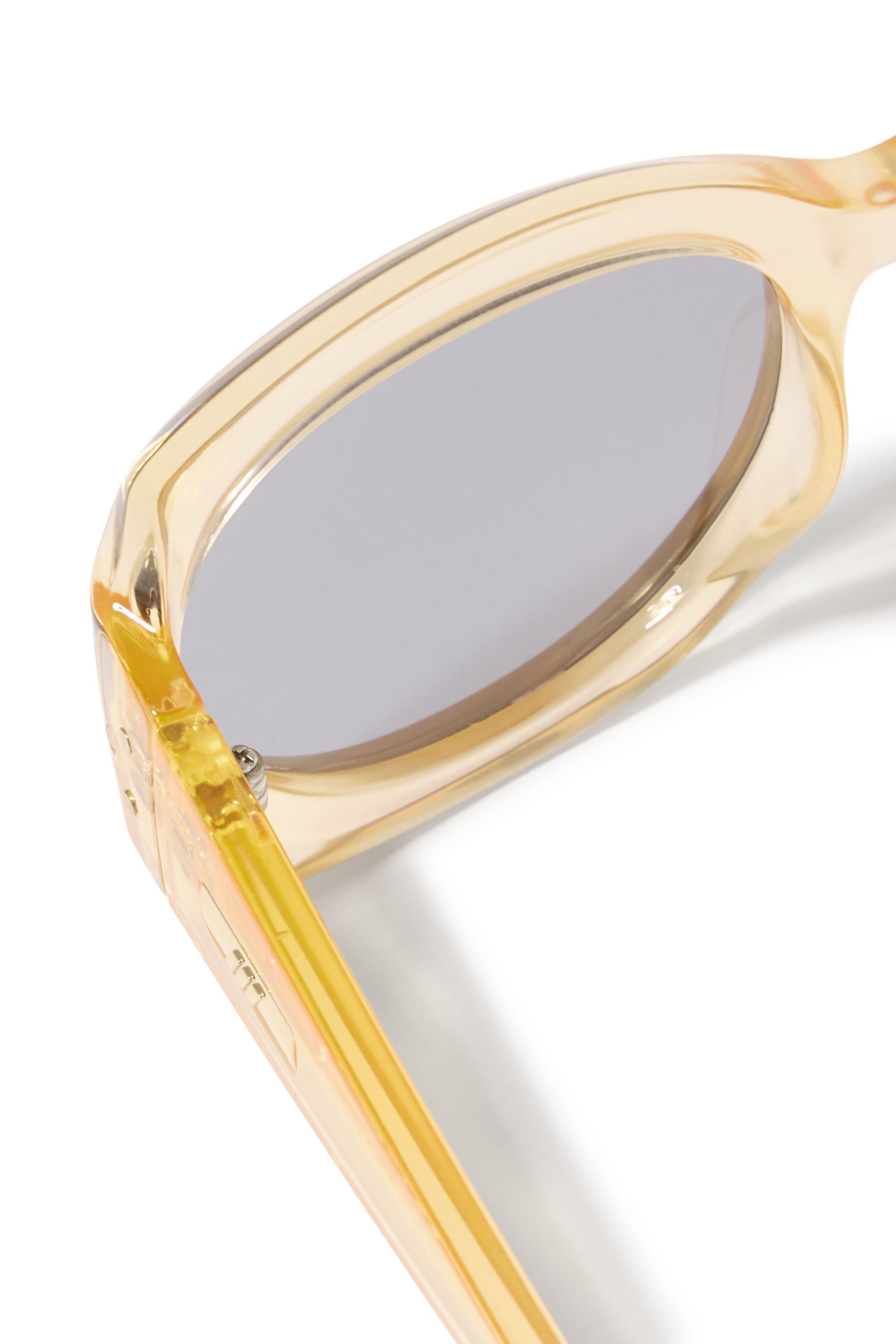 نظارة شمسية لوفلينس